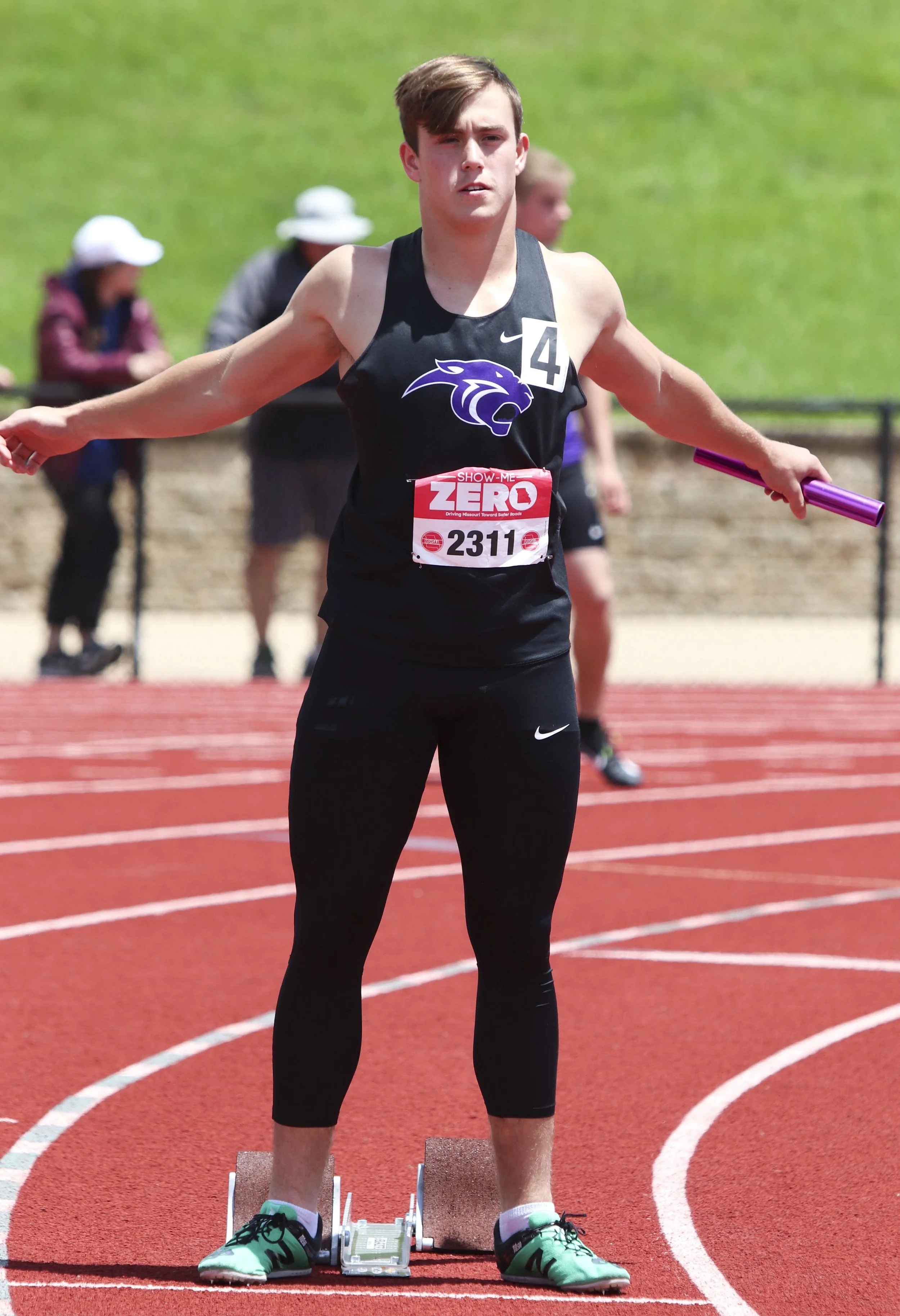 BBriggs Bartosh stretching prelims.jpg