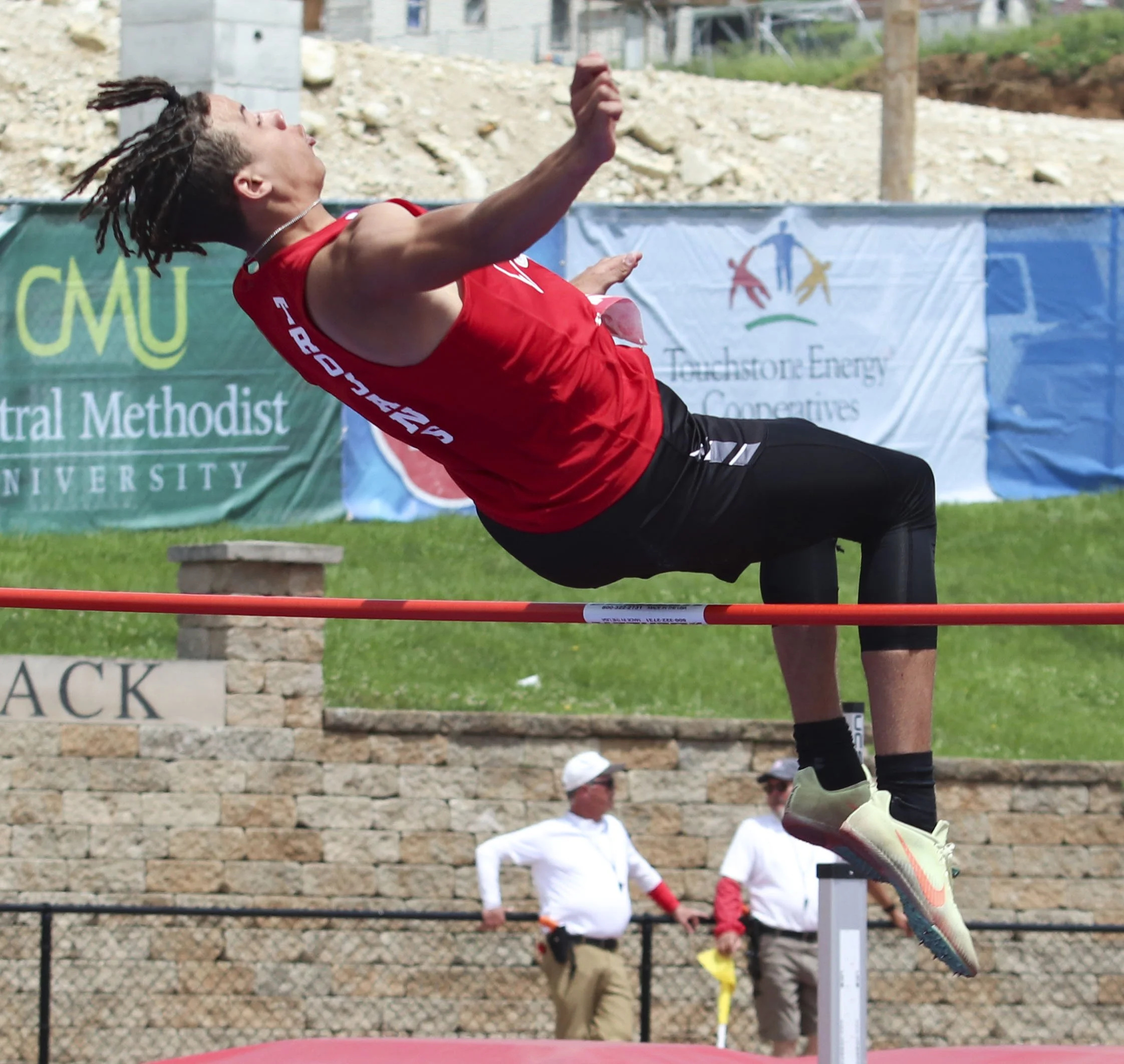 Kendrick Bell high jump_2.jpg