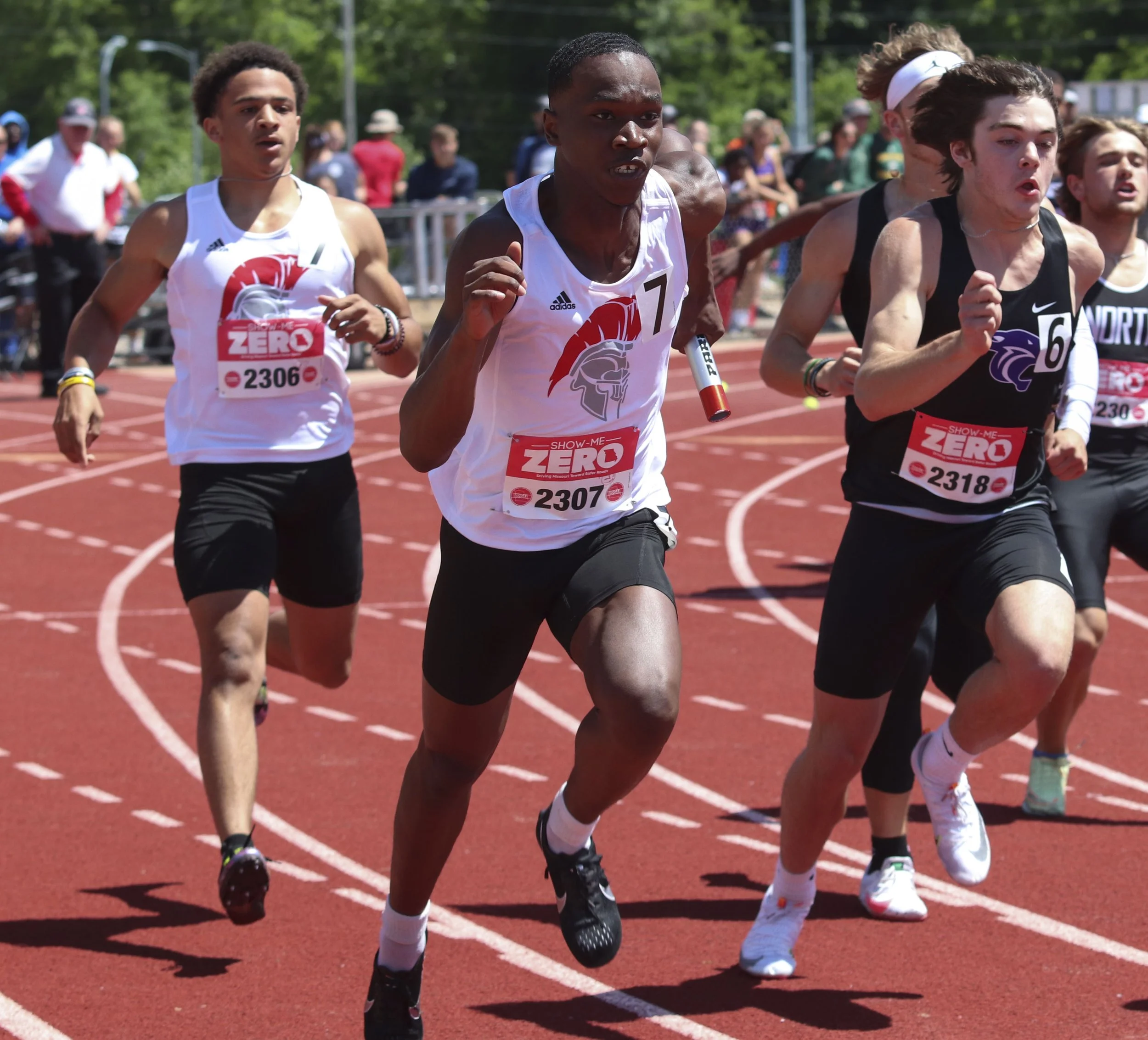 PH_PHS 4x100 handoff prelims_3.jpg