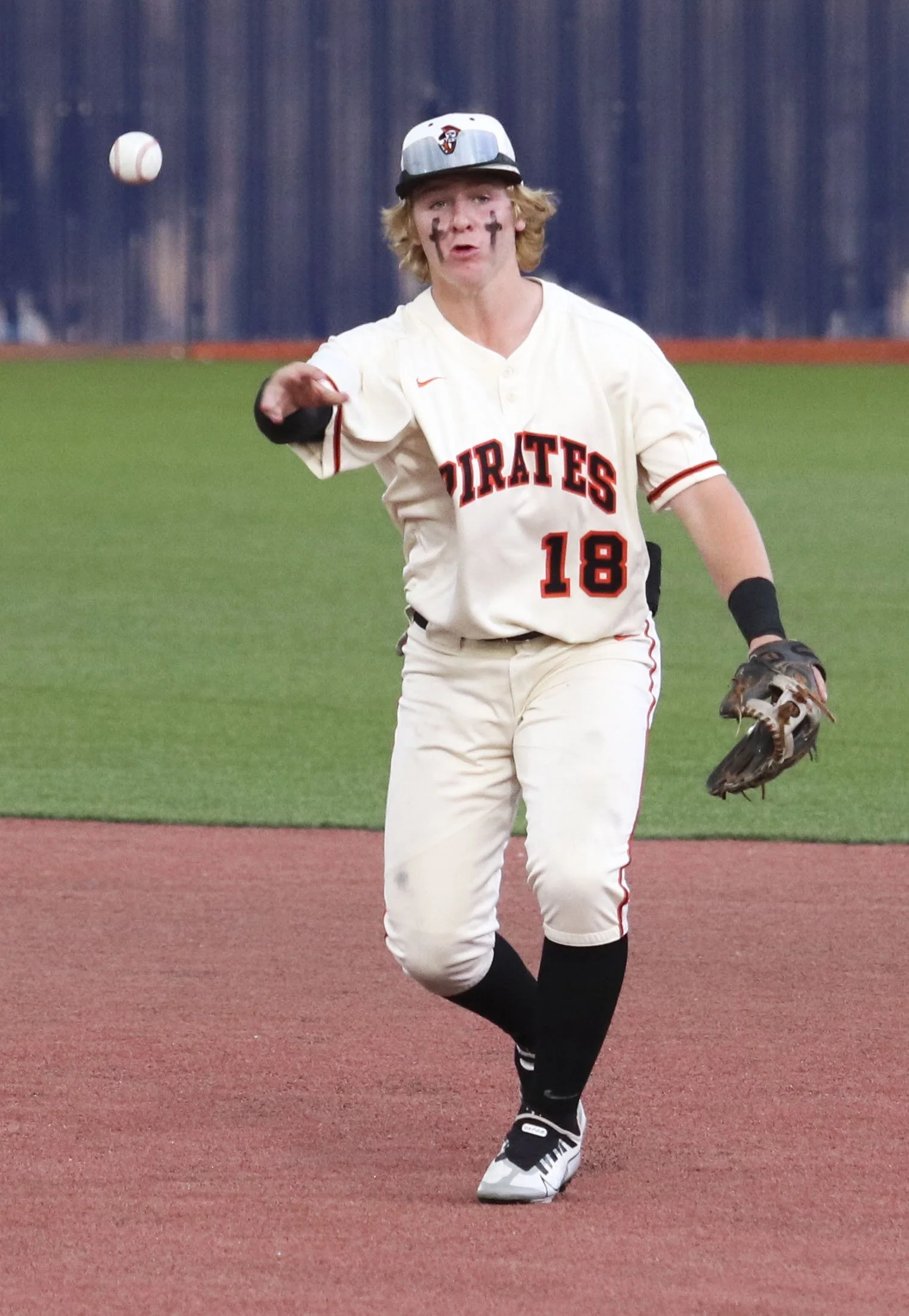 Dayton Doll fielding_3.jpg