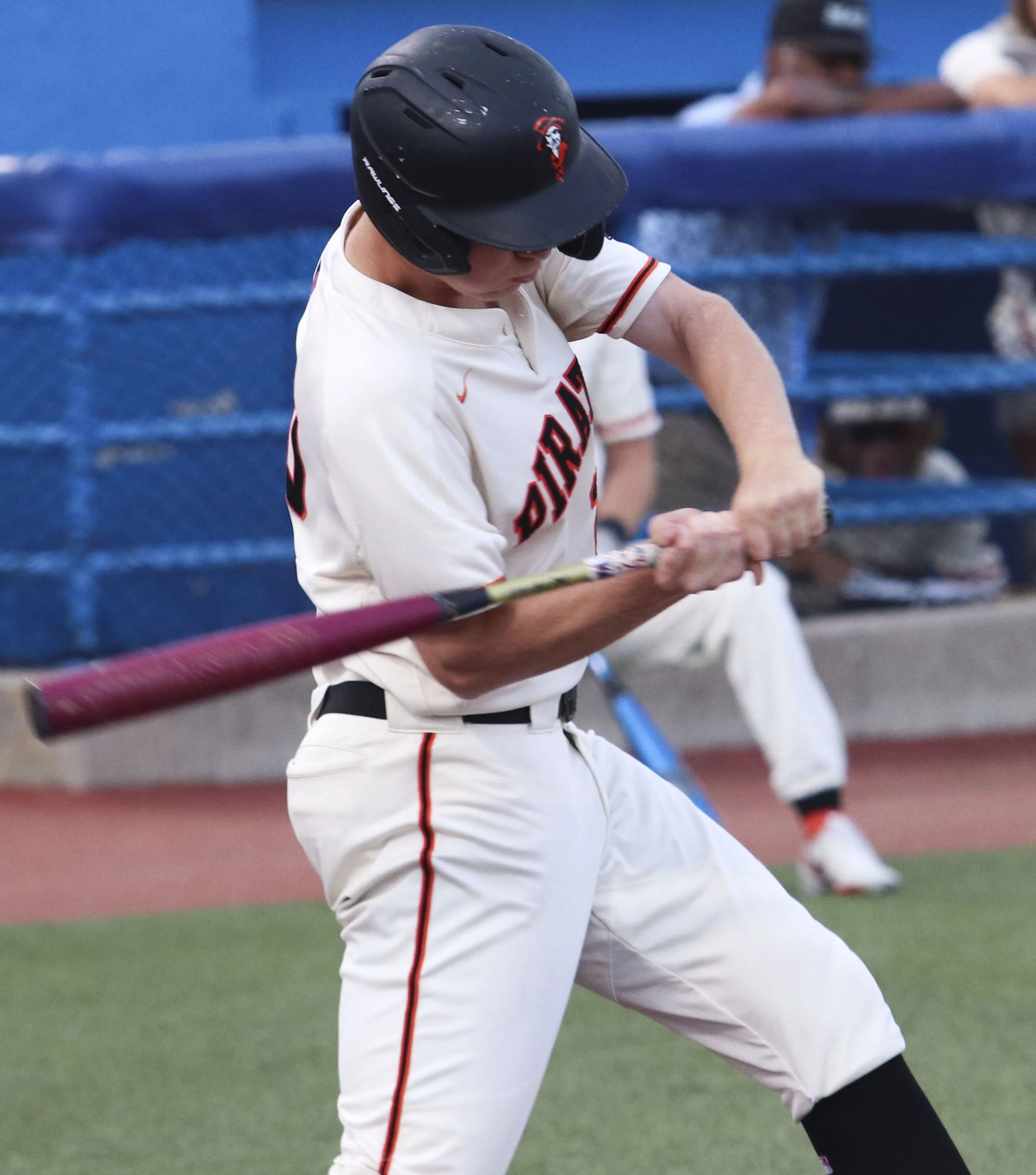 Dylan Robertson swing.jpg