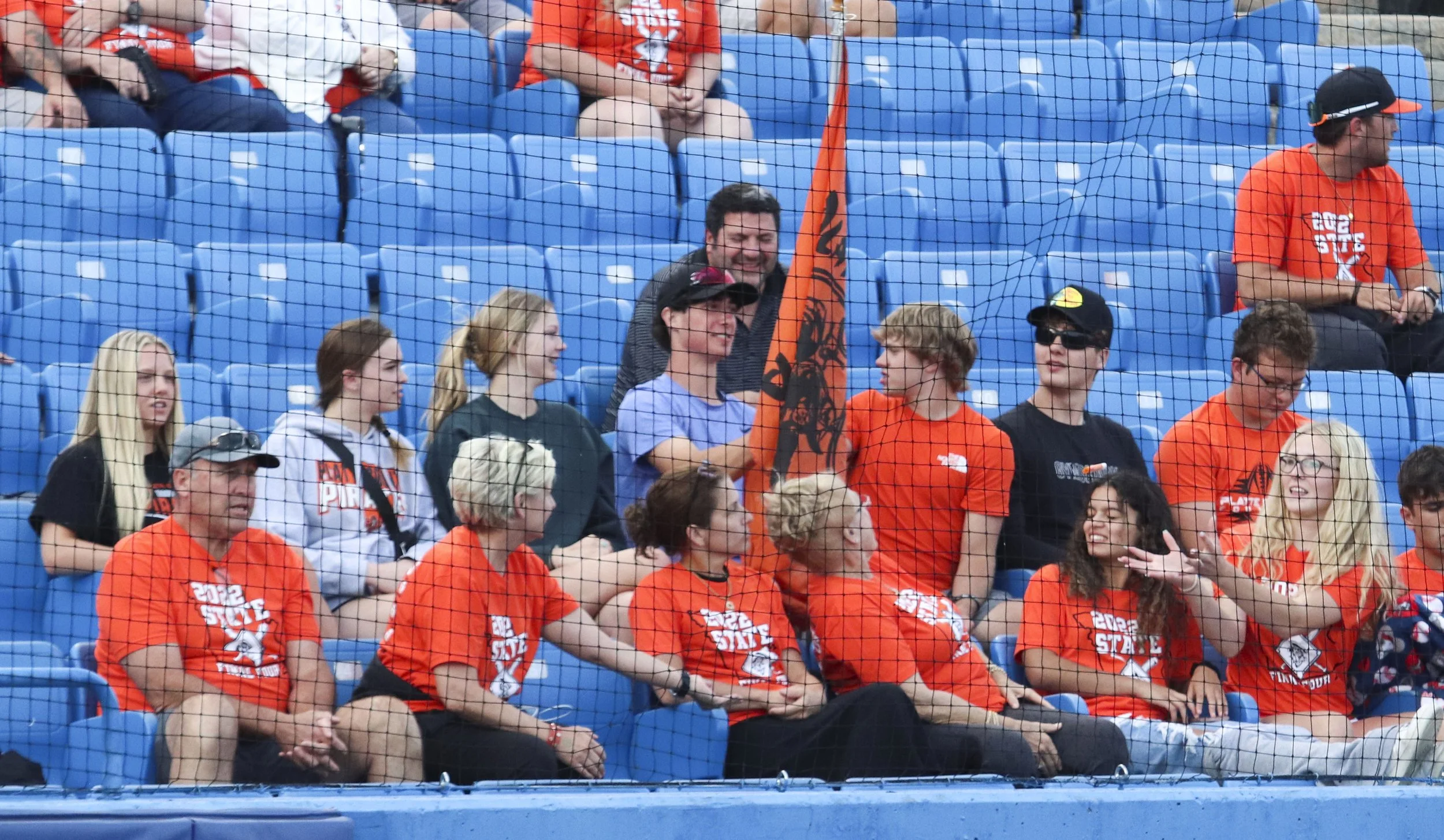 Fans.jpg