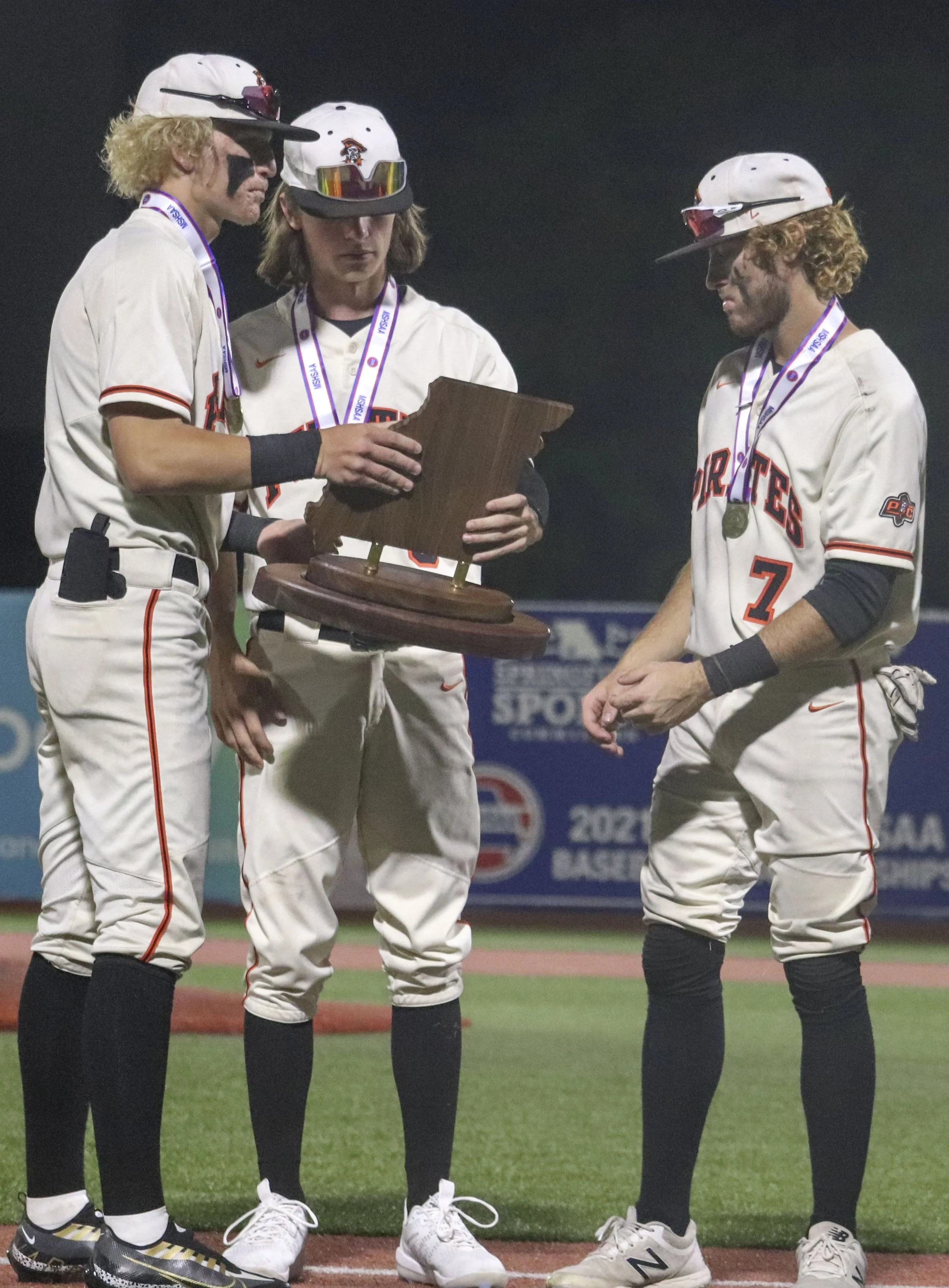 POST - Dylan Zimmerman_Tyler Erikson_Cam Lewis trophy.jpg