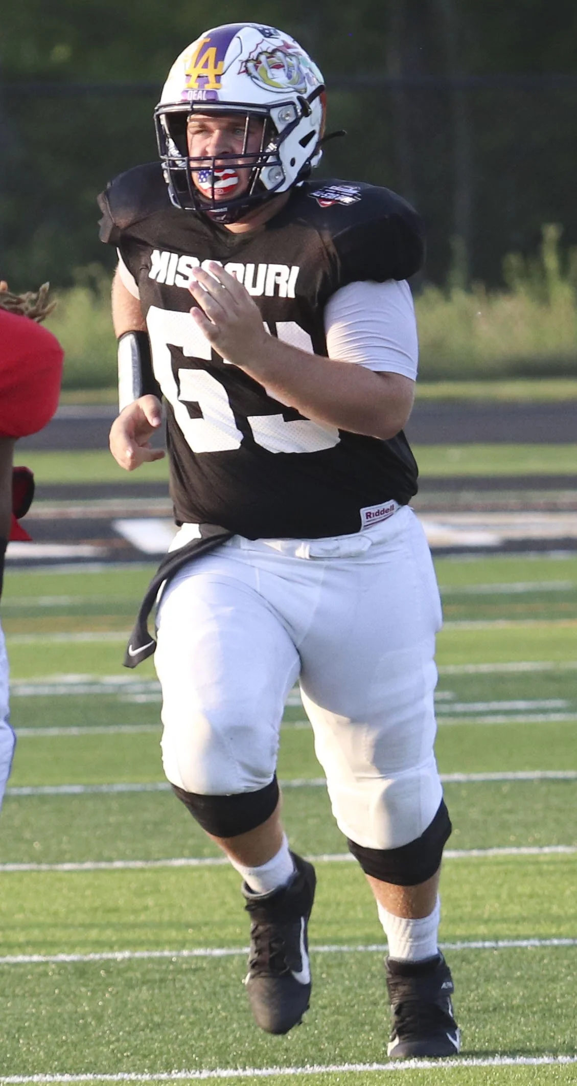 Liam Aldridge punt.jpg