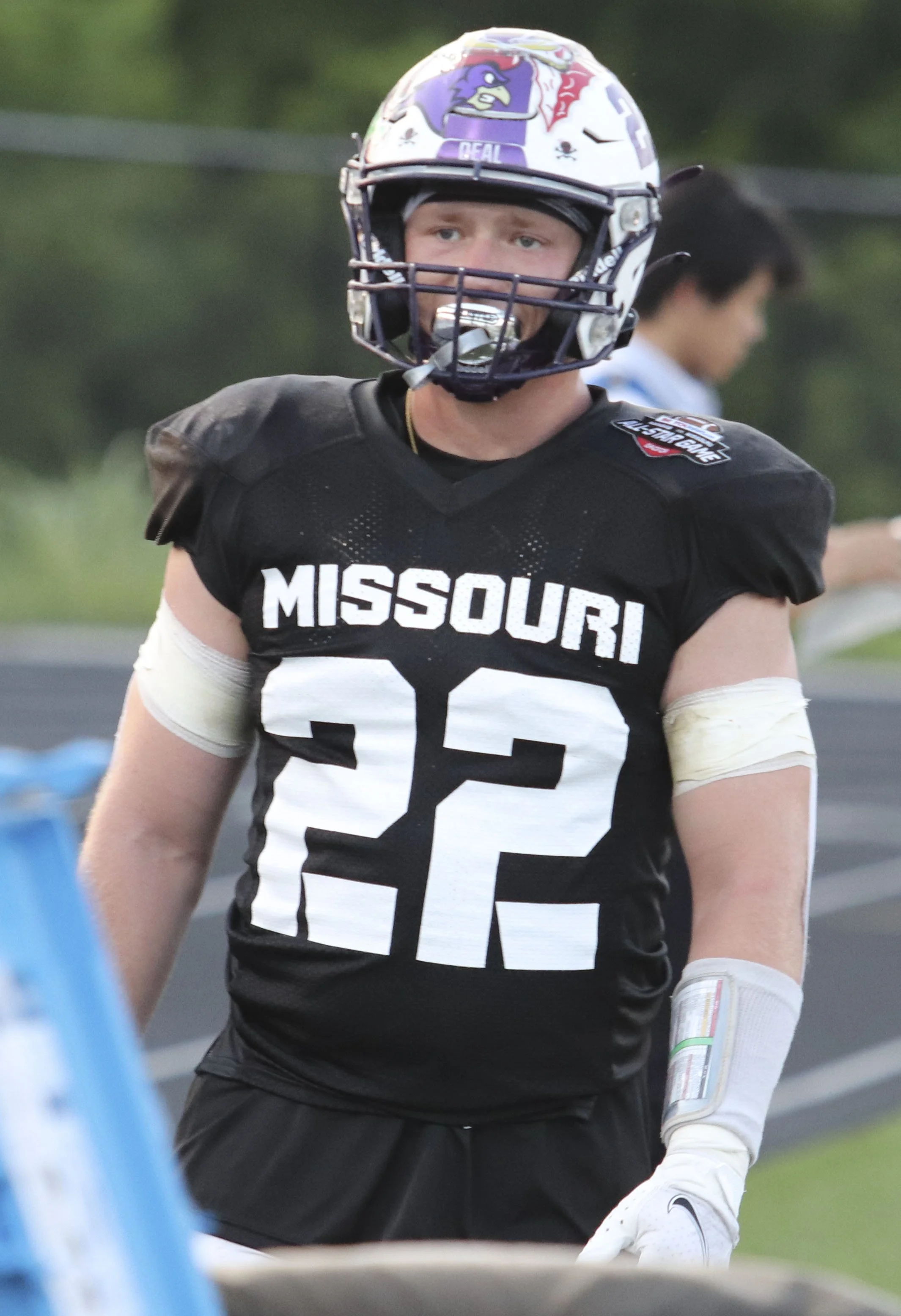 Lucas Oitker sideline.jpg