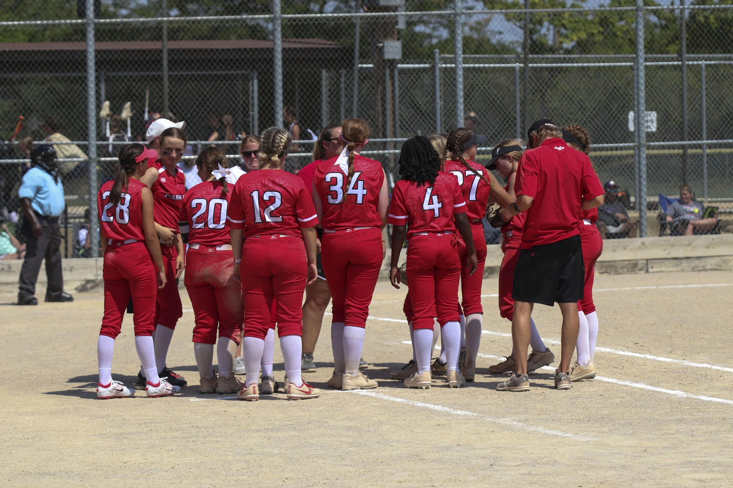 Huddle.jpg