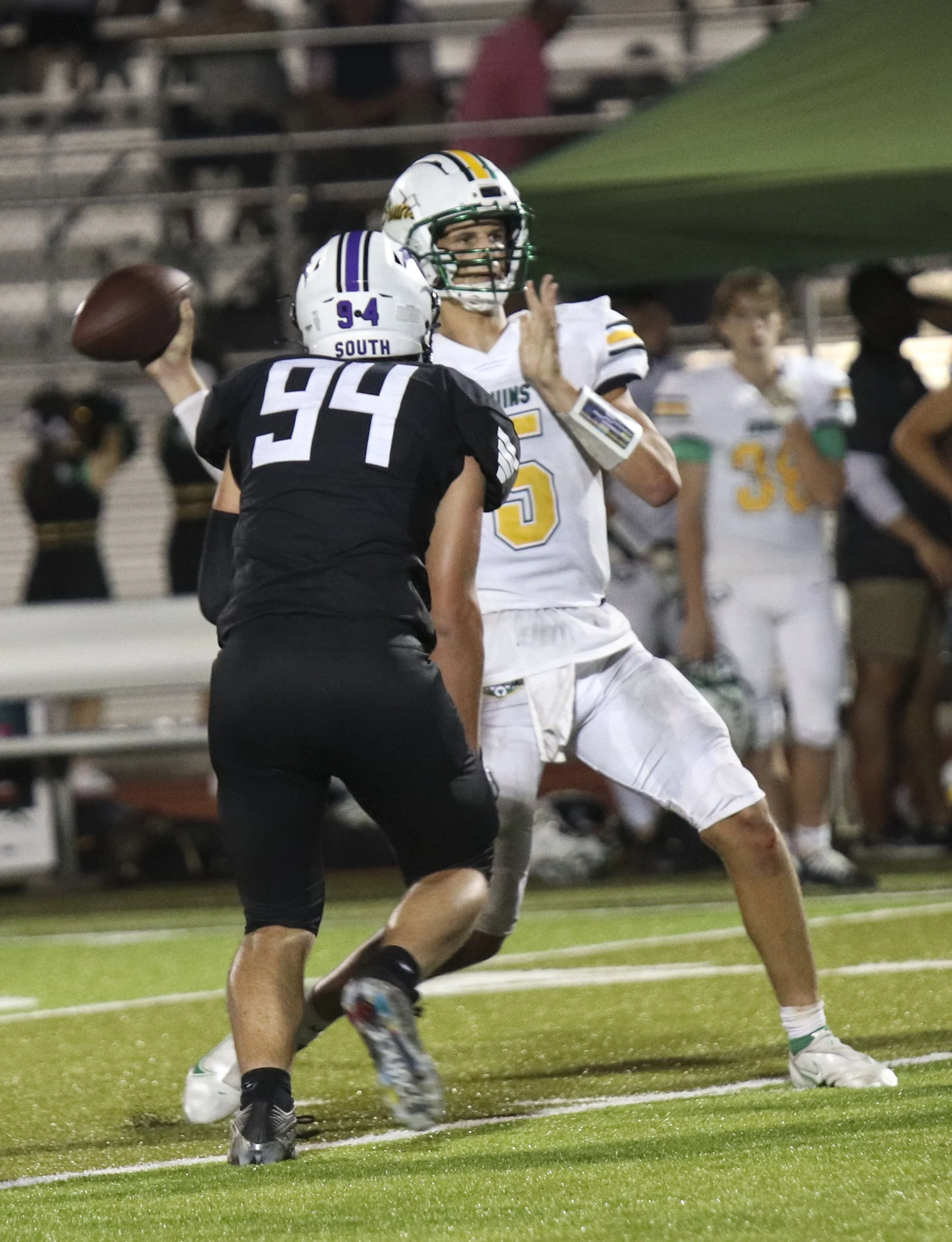 Brock Harmon qb rush.jpg