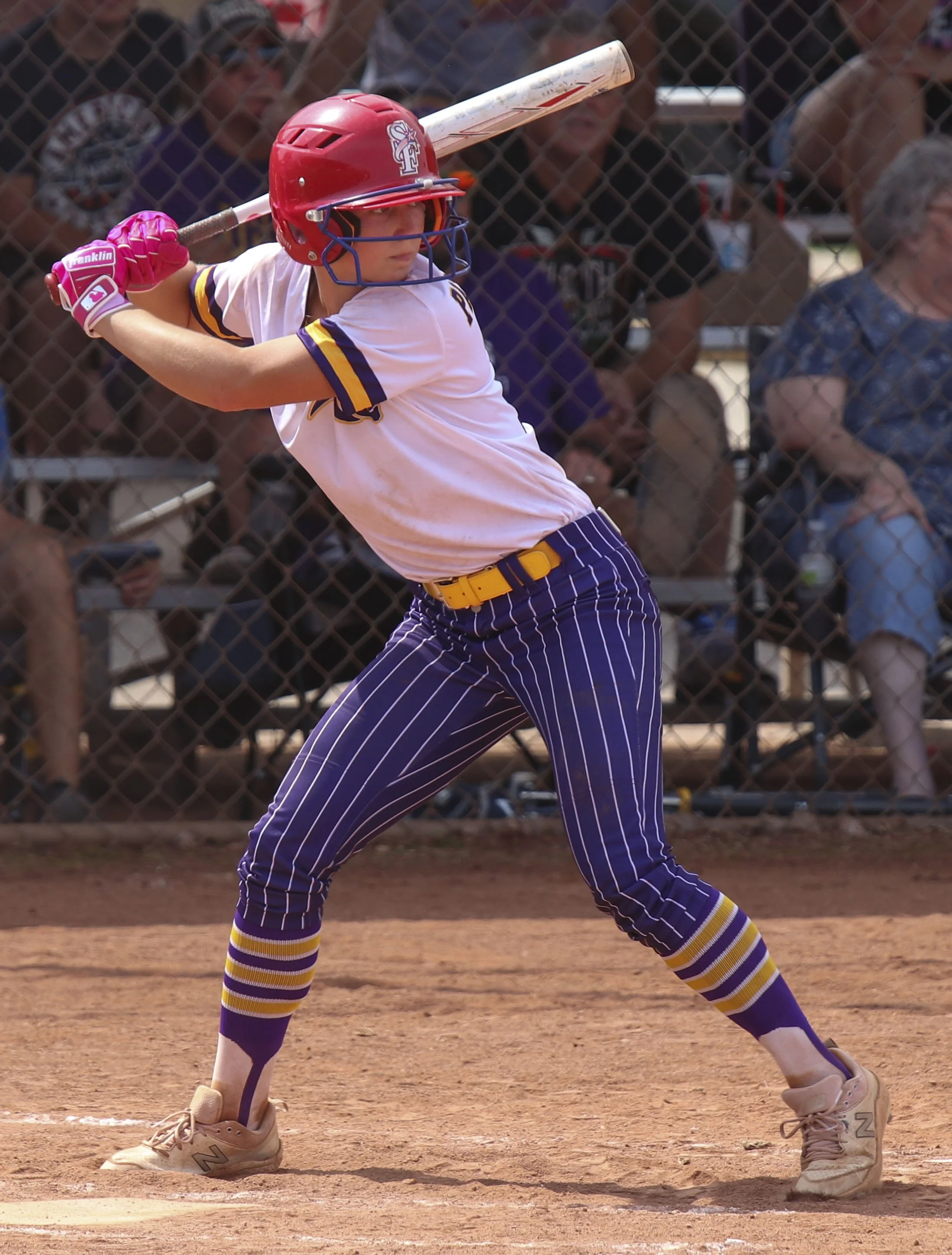 Lindsay Ramsey at bat.jpg