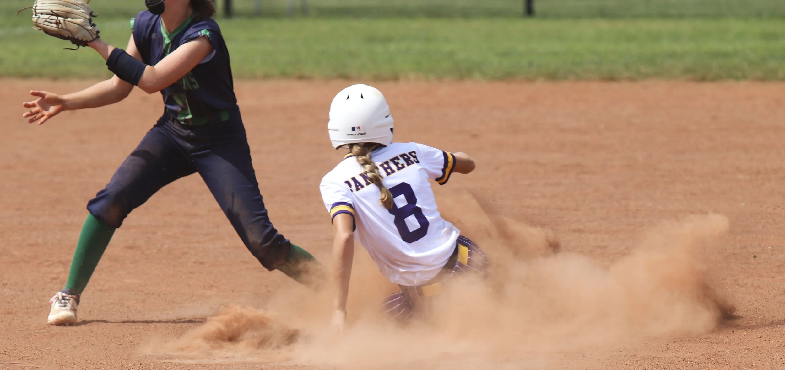 Olivia Rogers 2nd base slide.jpg
