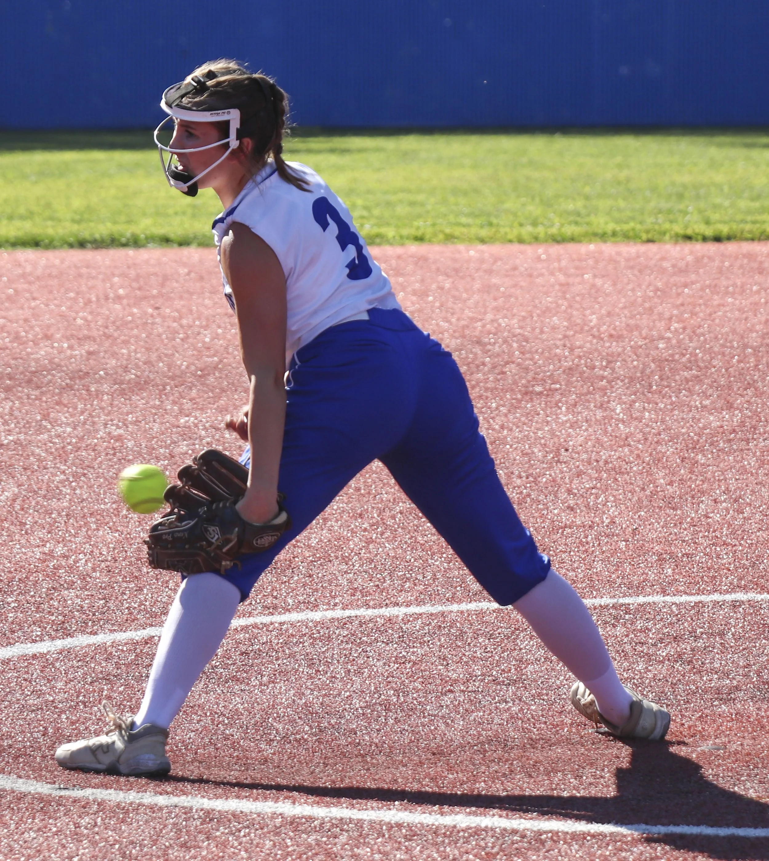 Laura Hill pitch_1.jpg