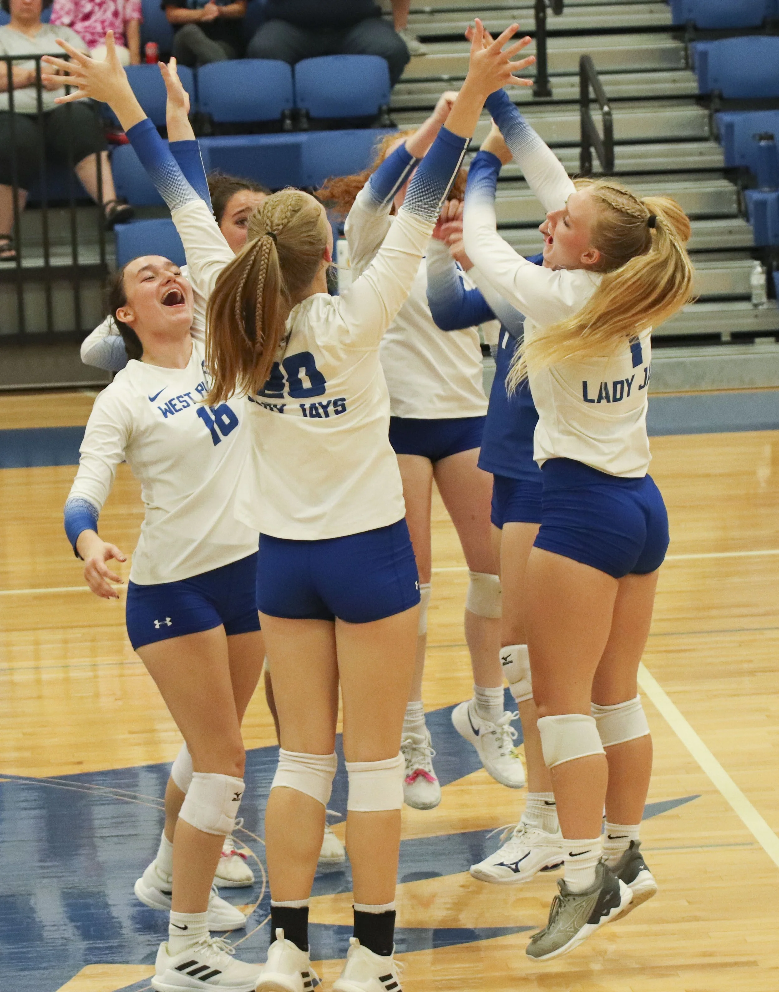 Maddie McMillan set to Libby Vandel_2.jpg