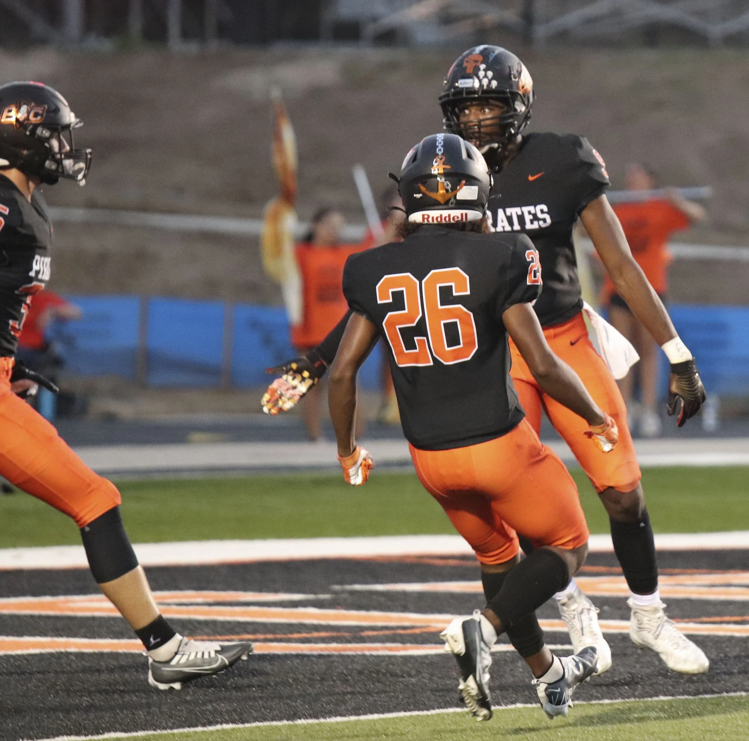 Chandavian Bradley td catch_2.jpg