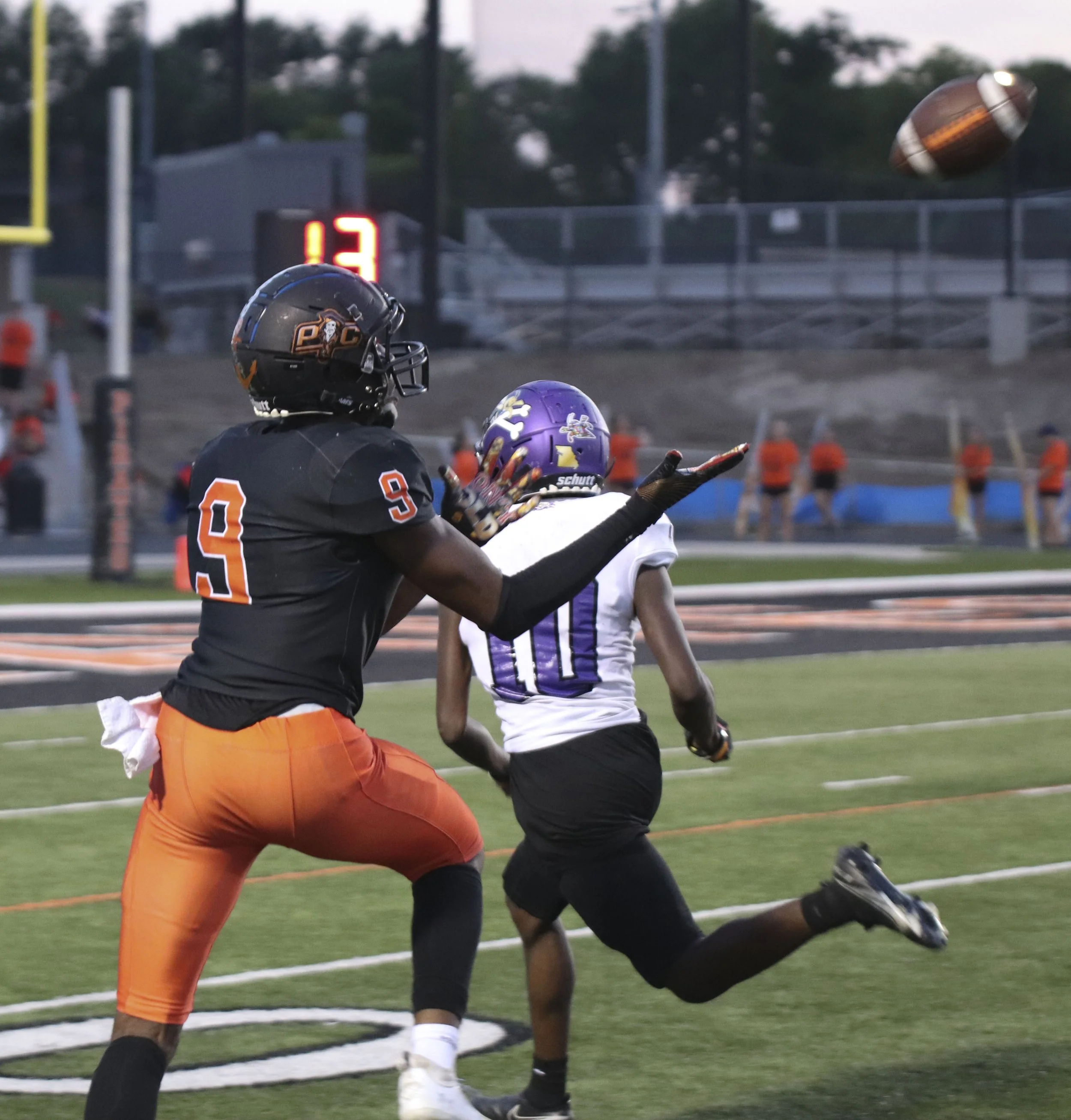 Chandavian Bradley td catch.jpg
