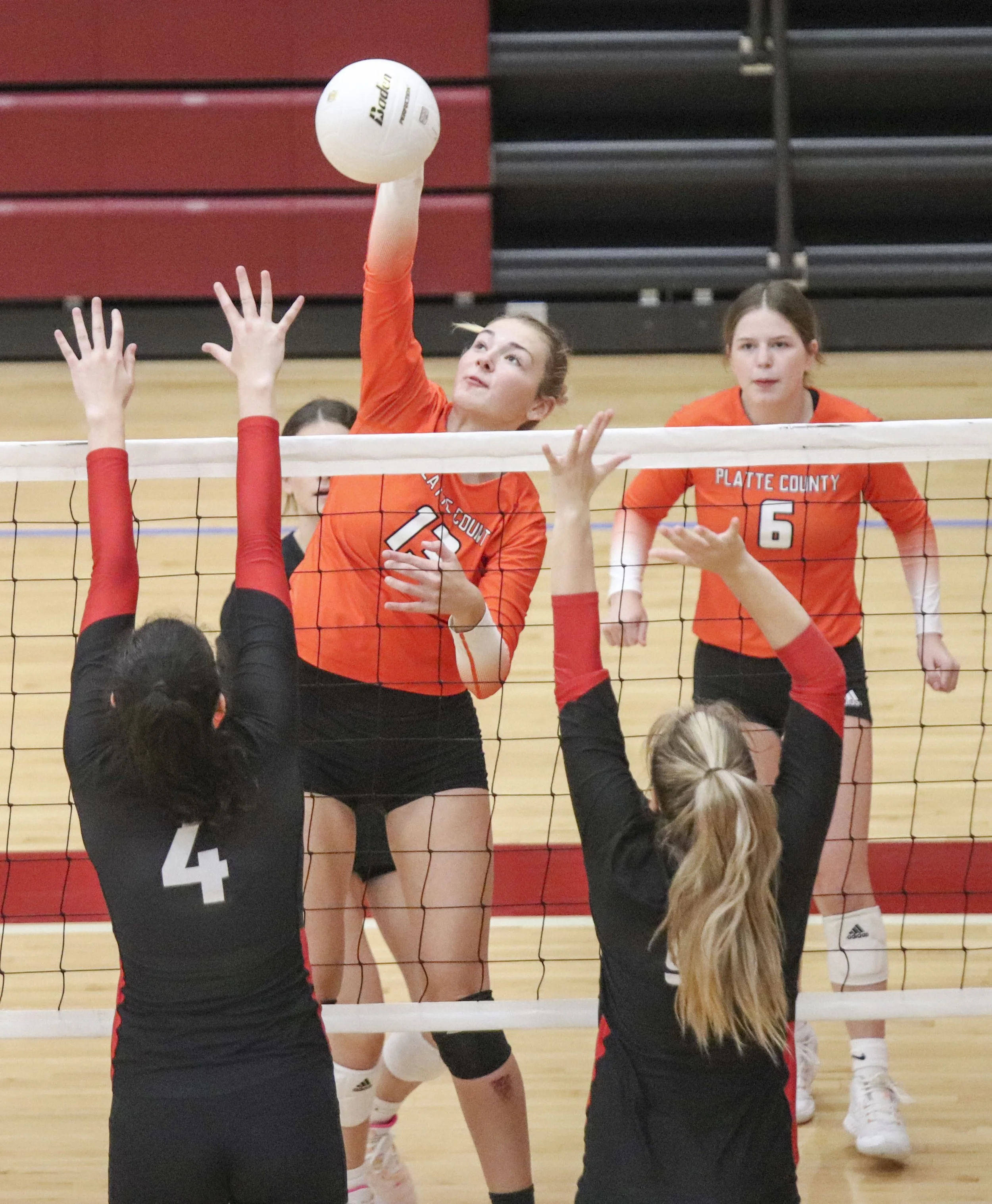 Madisson Hoyt spike.jpg