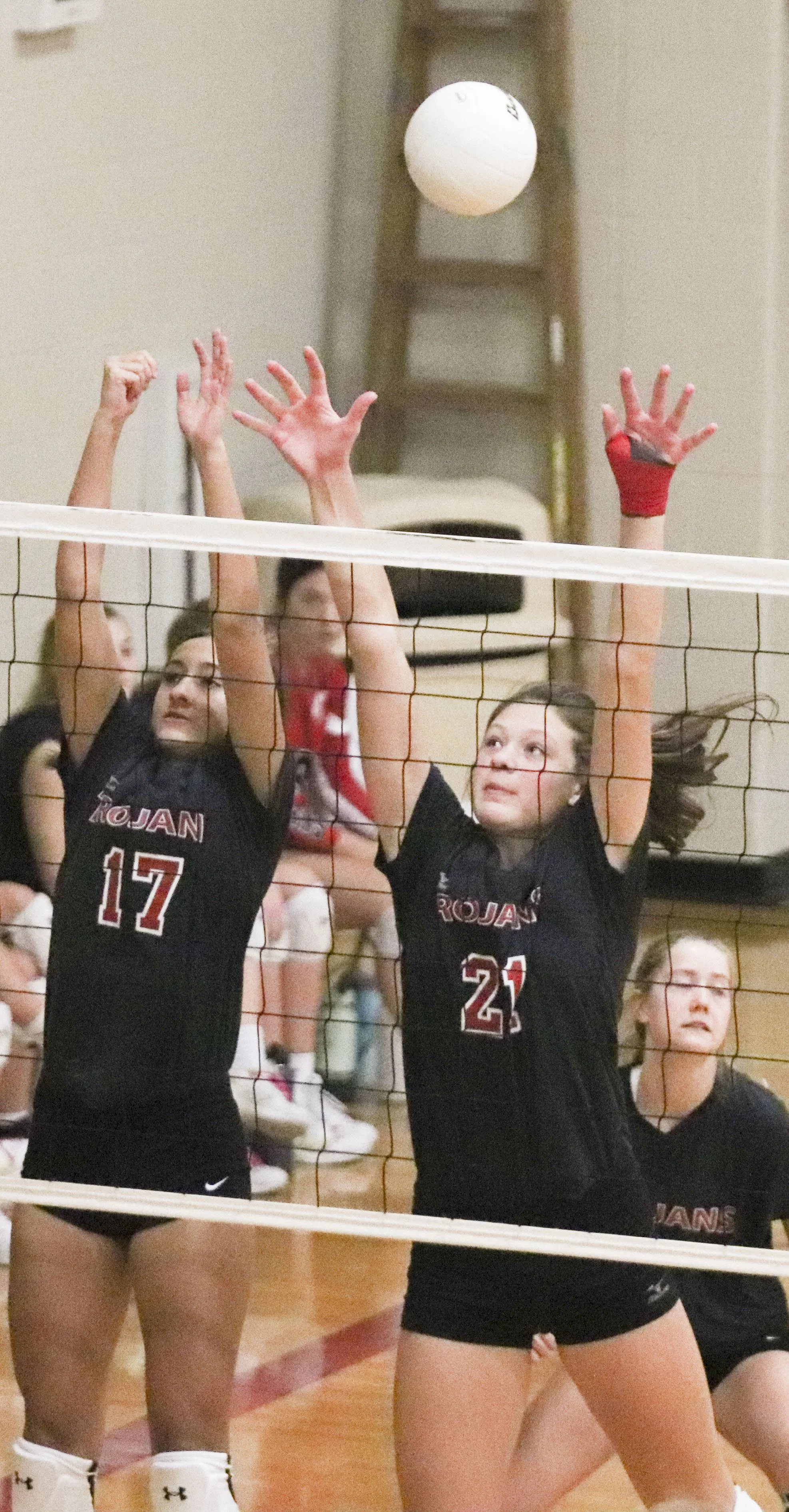 Londyn Cage_Katelyn Yound block_1.jpg