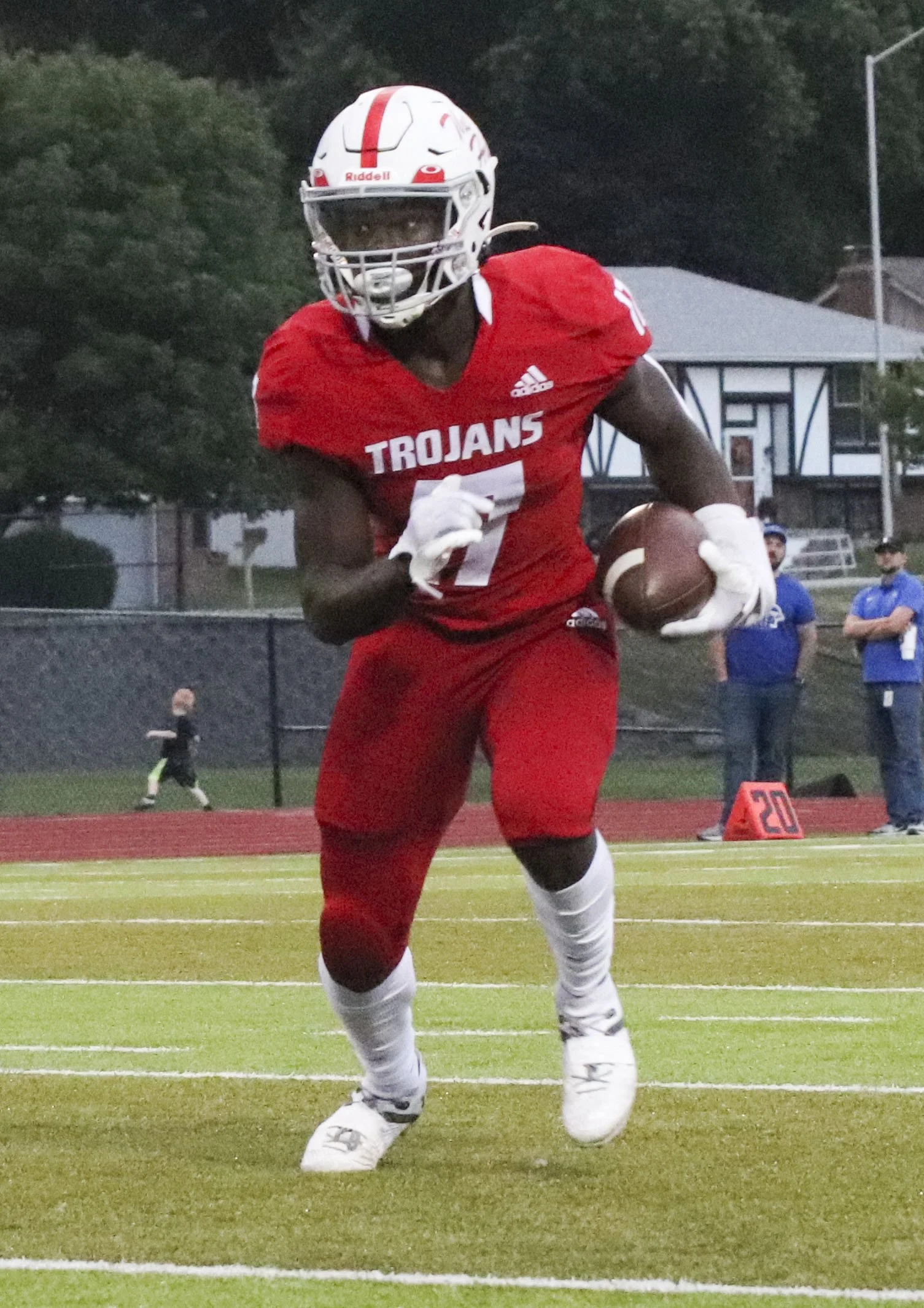 Bryce Lisaka_2.jpg