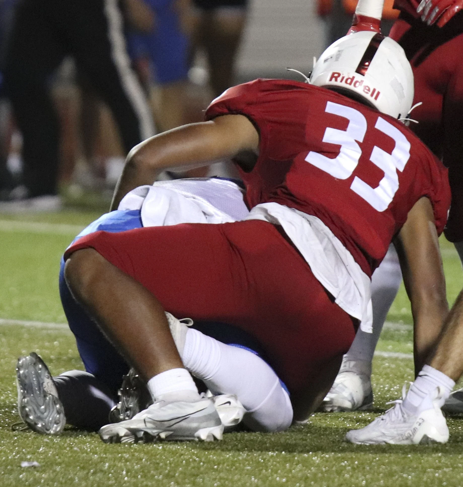 Damarrion Gathrite tackle.jpg