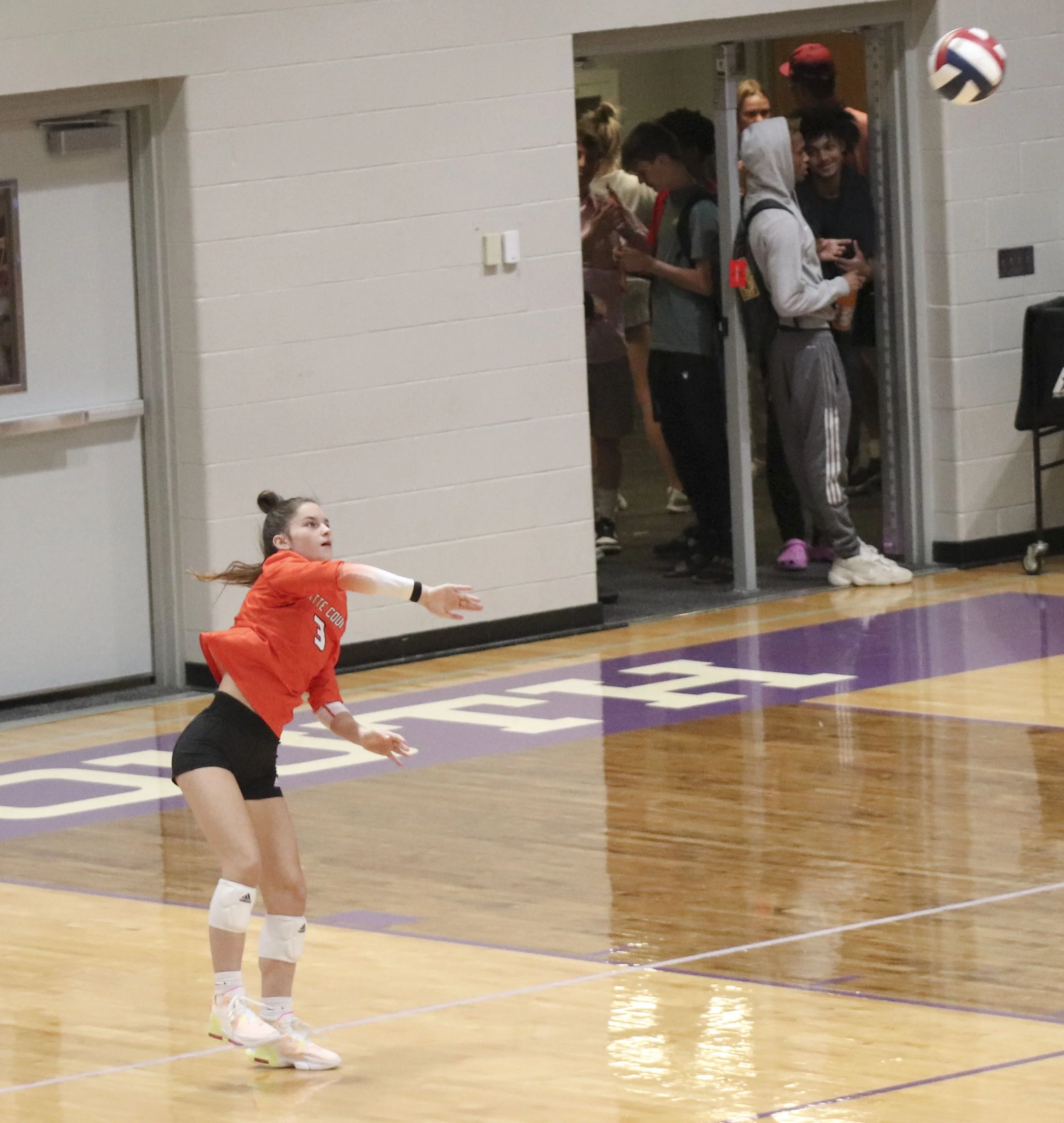Ava Wheelr serve.jpg