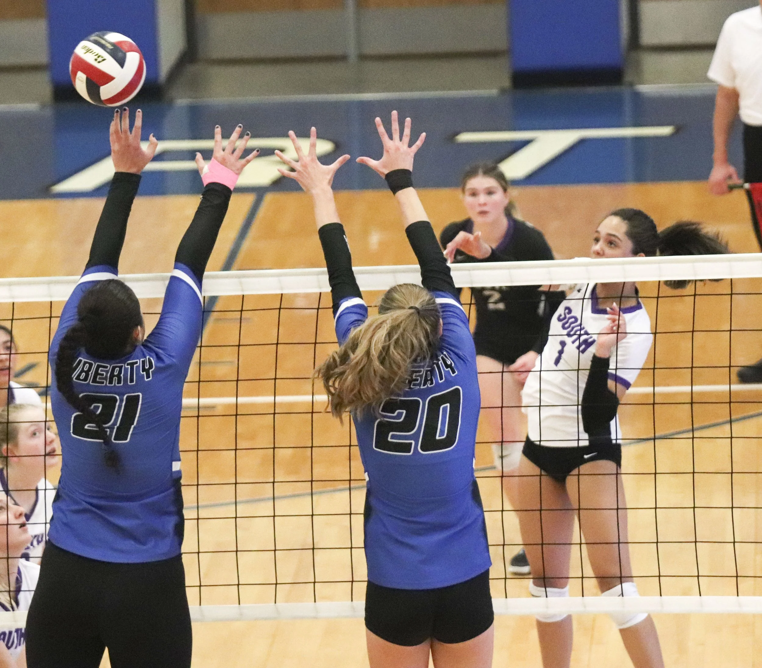 Peyton Liming spike.jpg