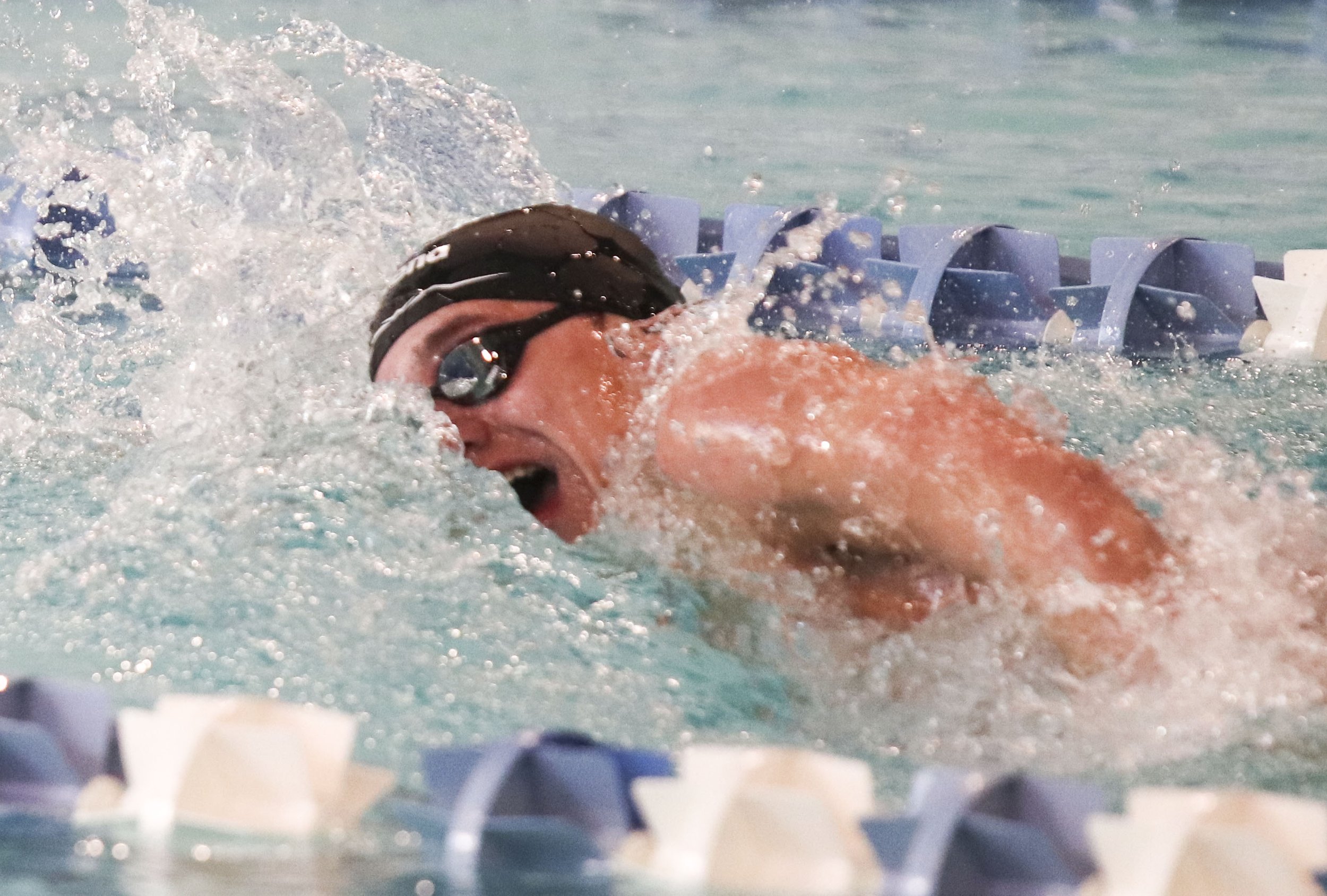 PHS Derek Long - 200 freestlye_2.jpg