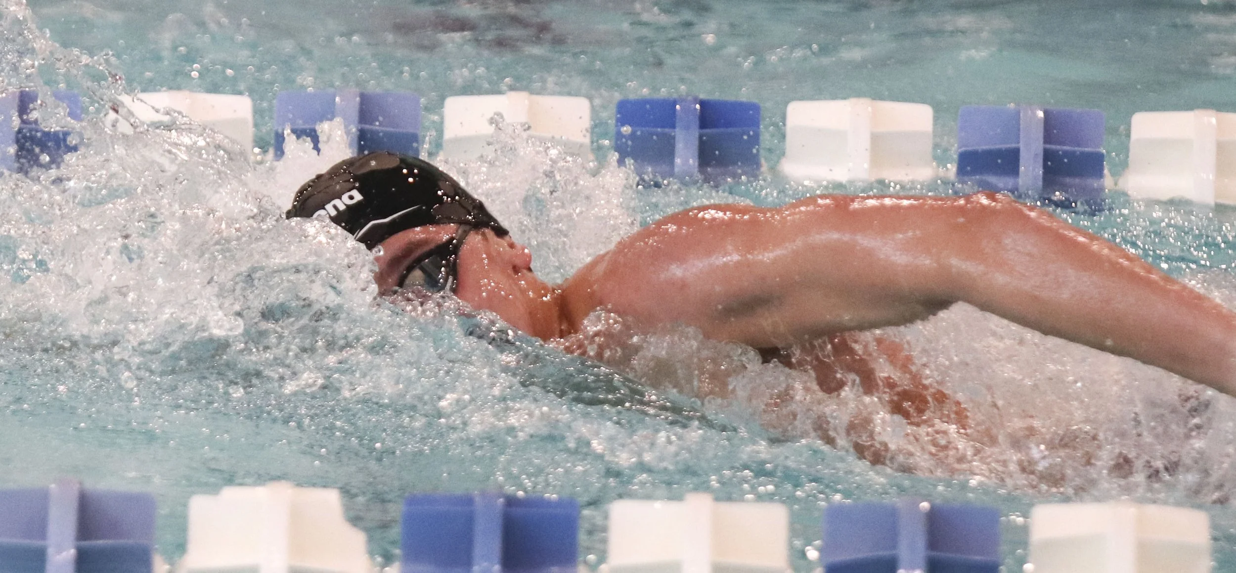 PHS Derek Long - 200 freestlye.jpg