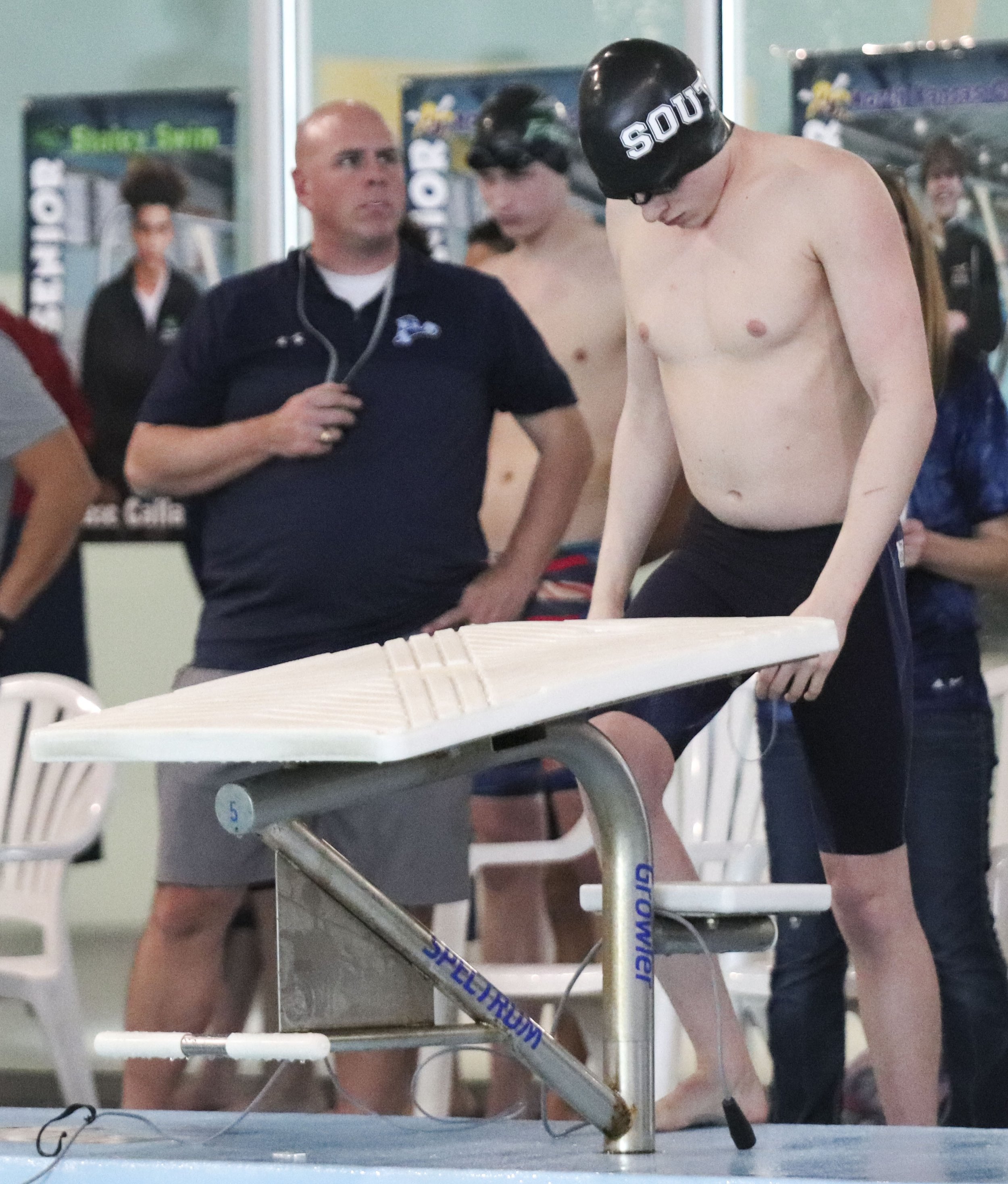 PHS Isaac Dierker- 200 freestlye.jpg