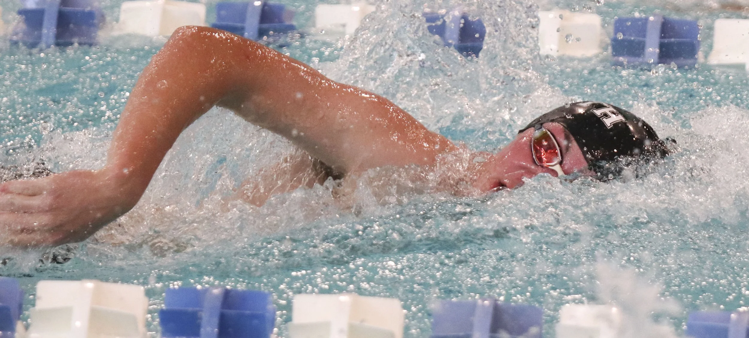 PHS Lucas Nichols - 200 freestlye_3.jpg