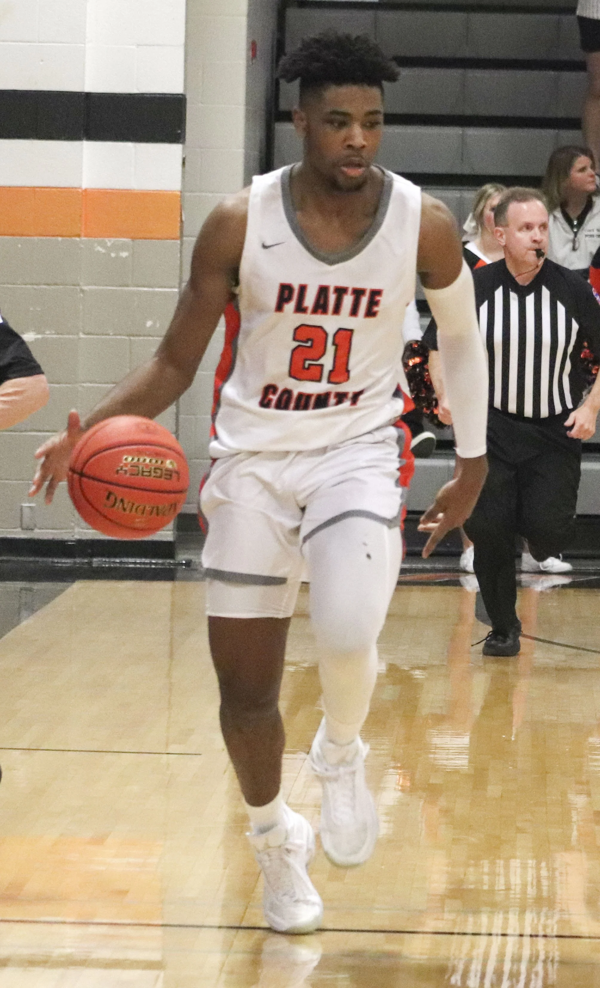 Chandavian Bradley.jpg