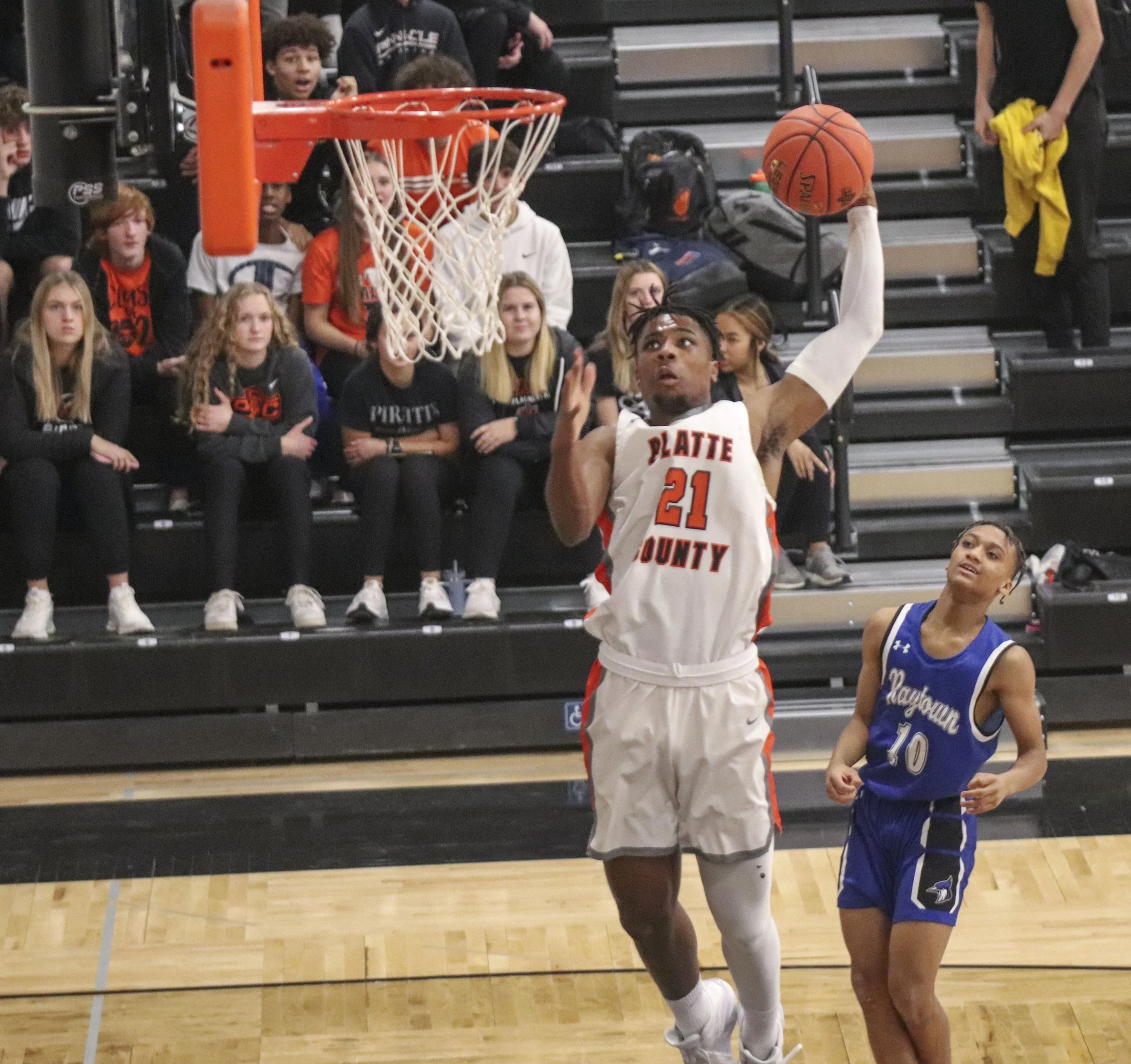 chandavian bradley dunk_2.jpg