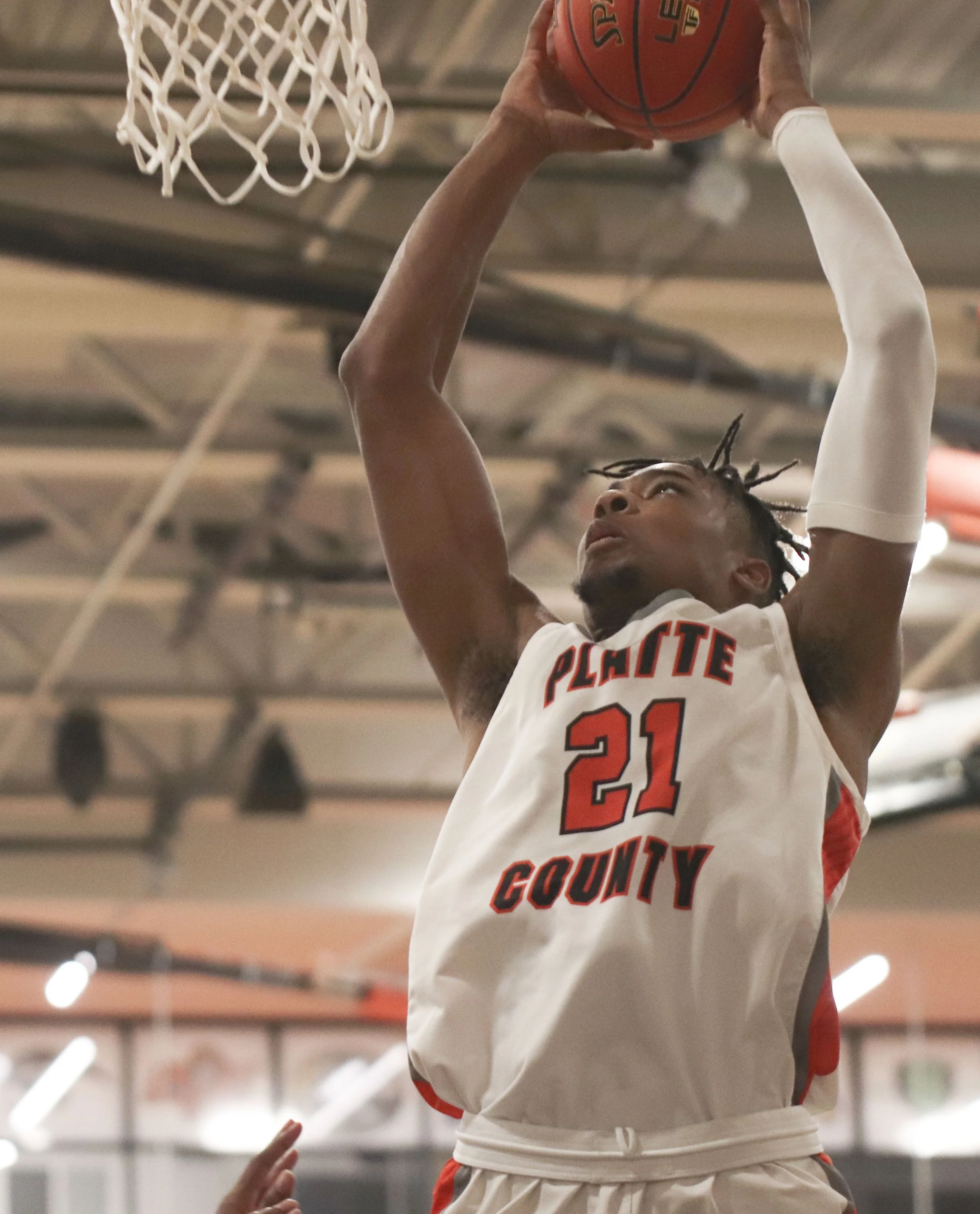 chandavian bradley dunk.jpg