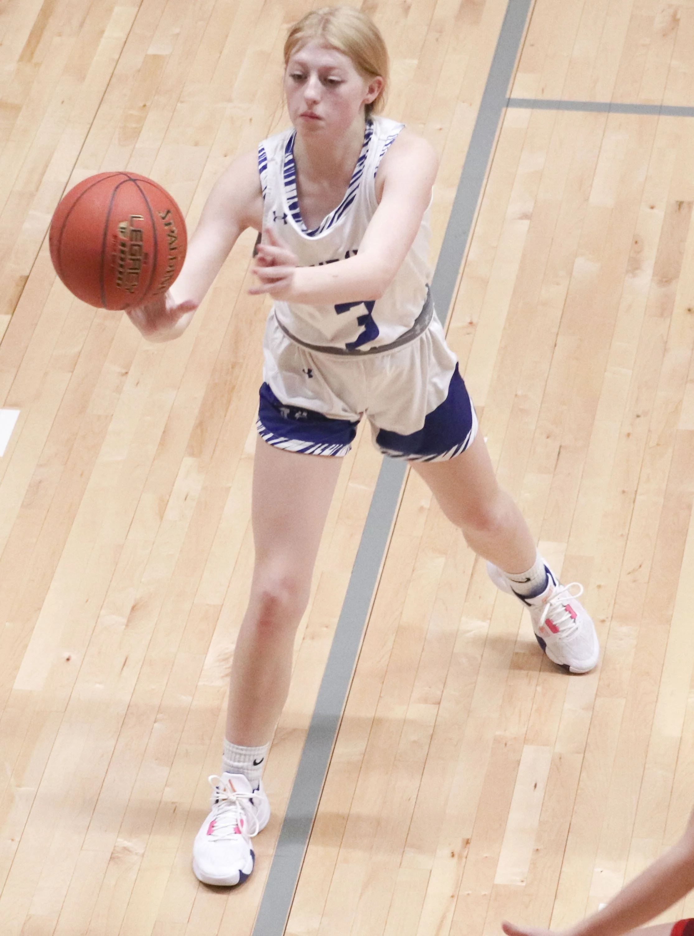 avery holmes_1.jpg