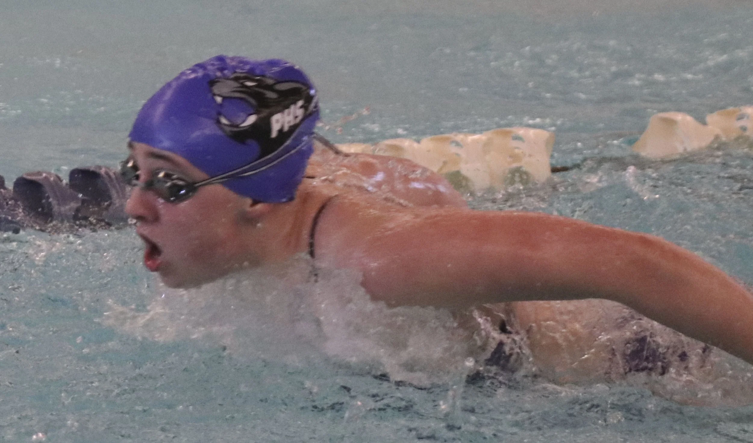 200 MEDLEY RELAY - PHS Ella Turley_1.jpg