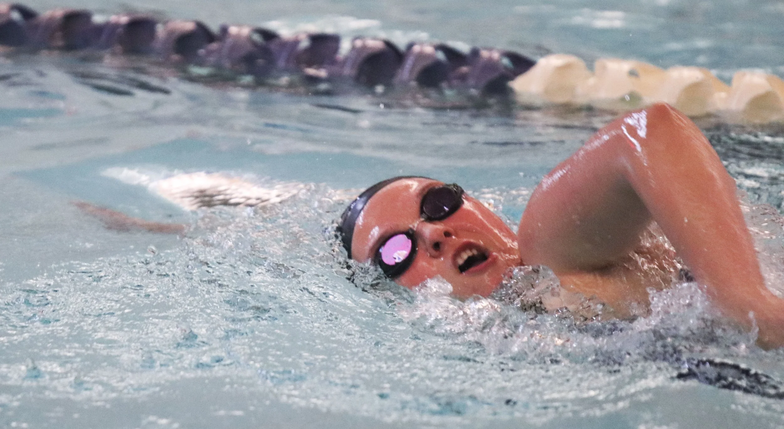 200 YARD FREE - PHS Brilei WilkensAnni Vesfeld_1.jpg