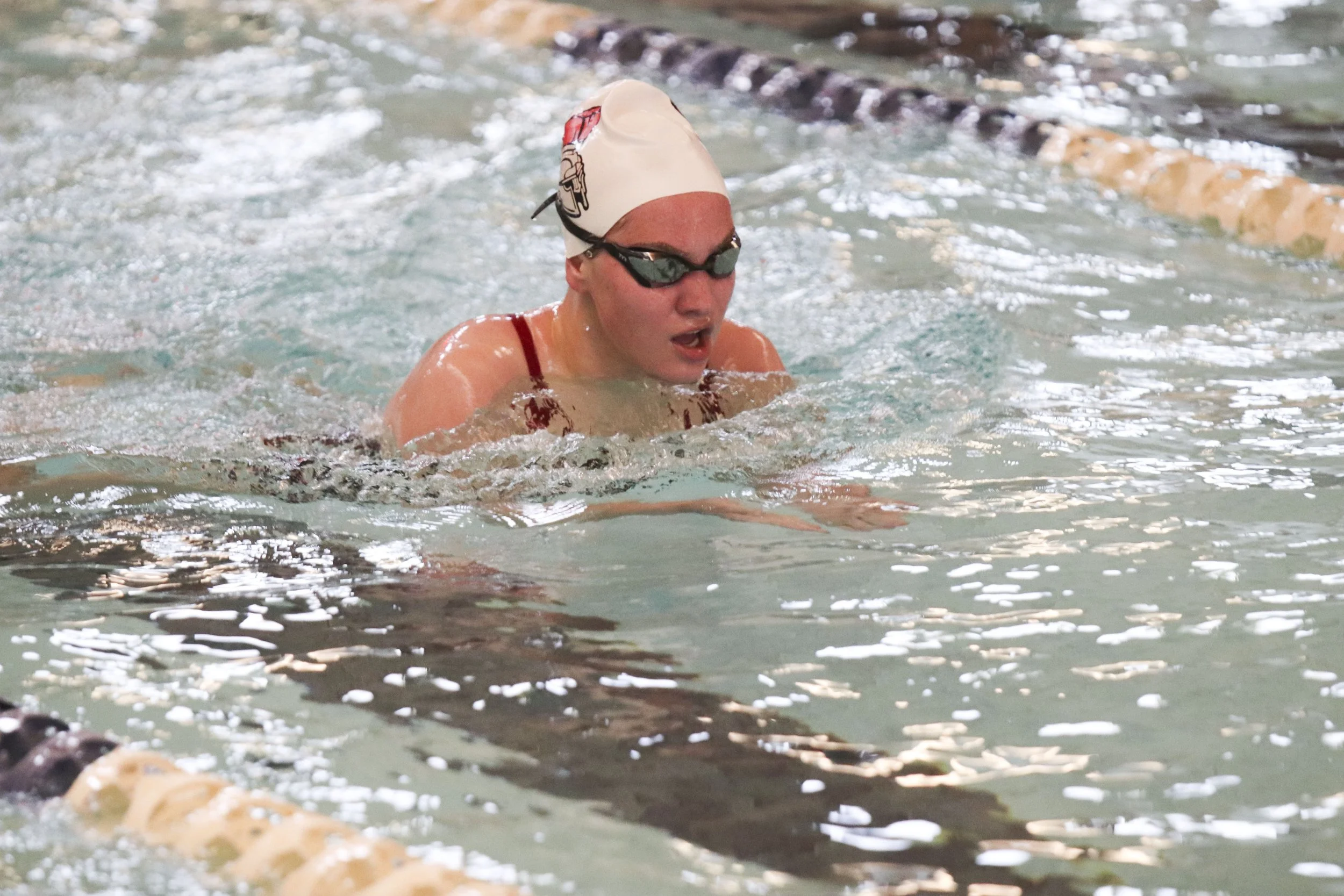 200 YARD IM - PH AVA HUGHBANKS_1.jpg