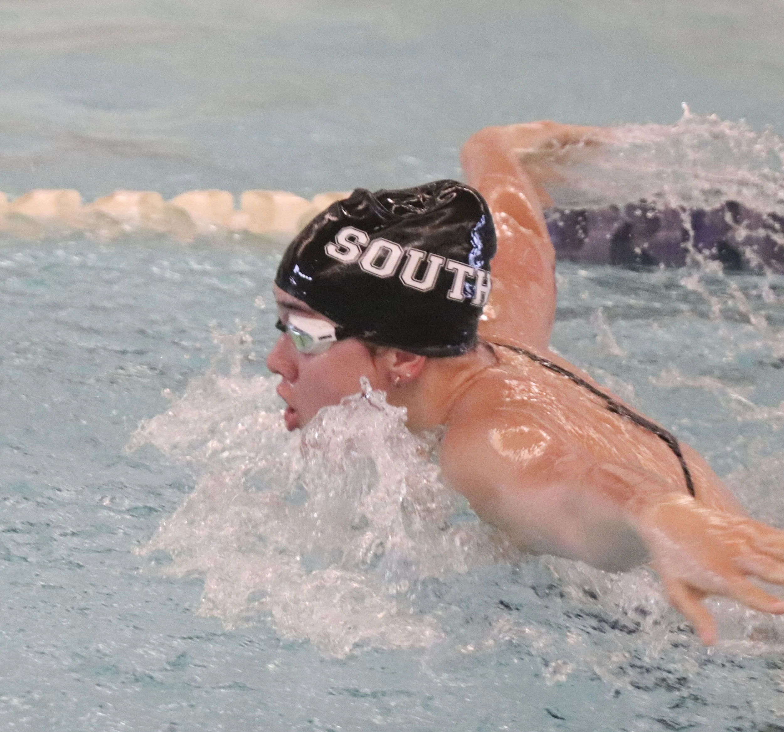 200 YARD IM - PHS McKelvey McDaniel.jpg