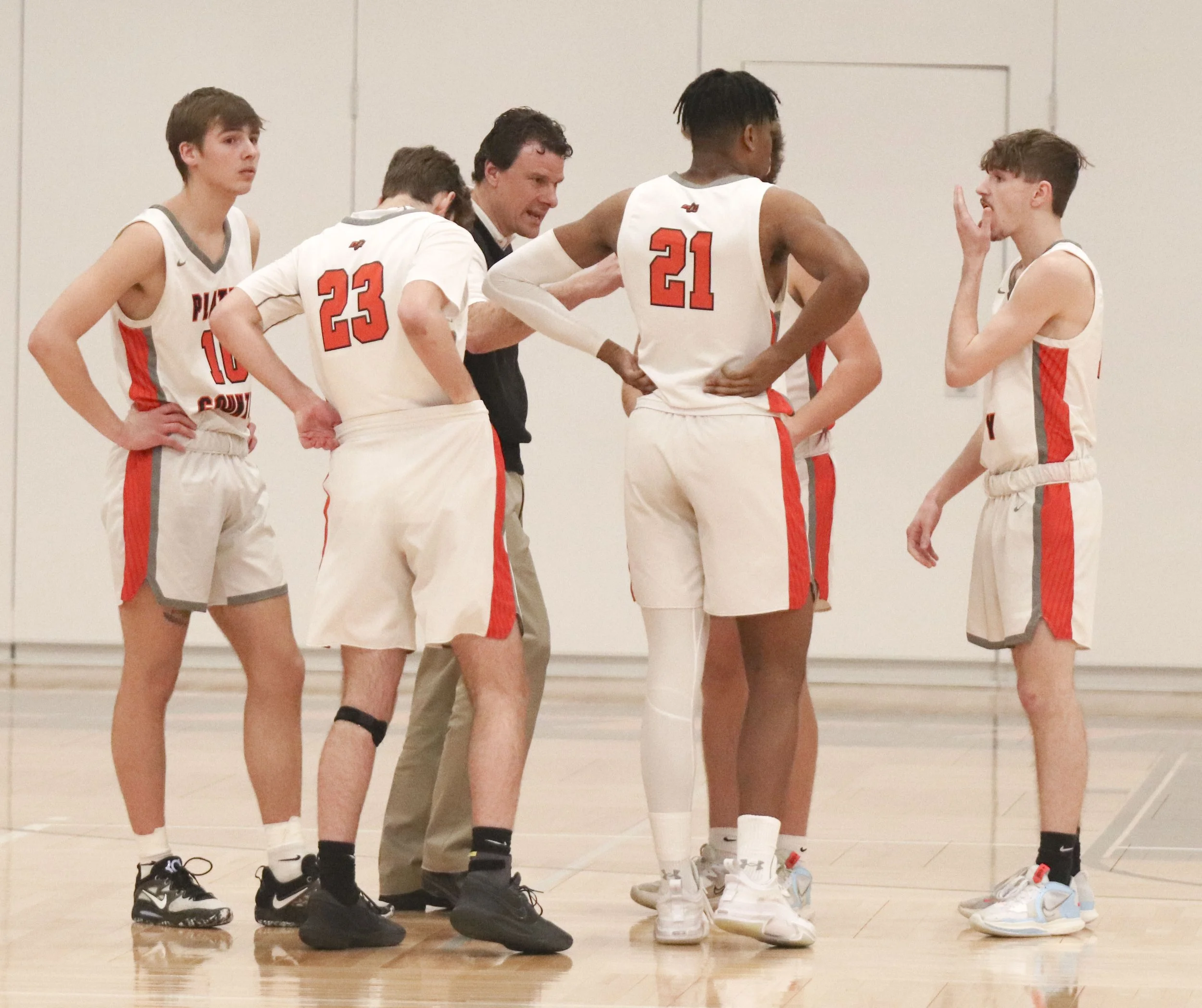Huddle.jpg