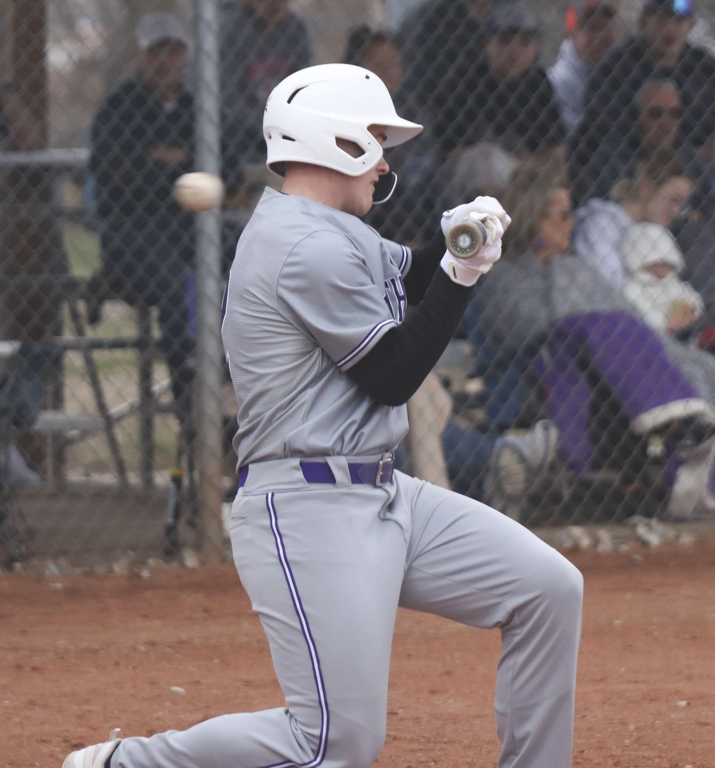 Dylan Armstrong bunt.jpg