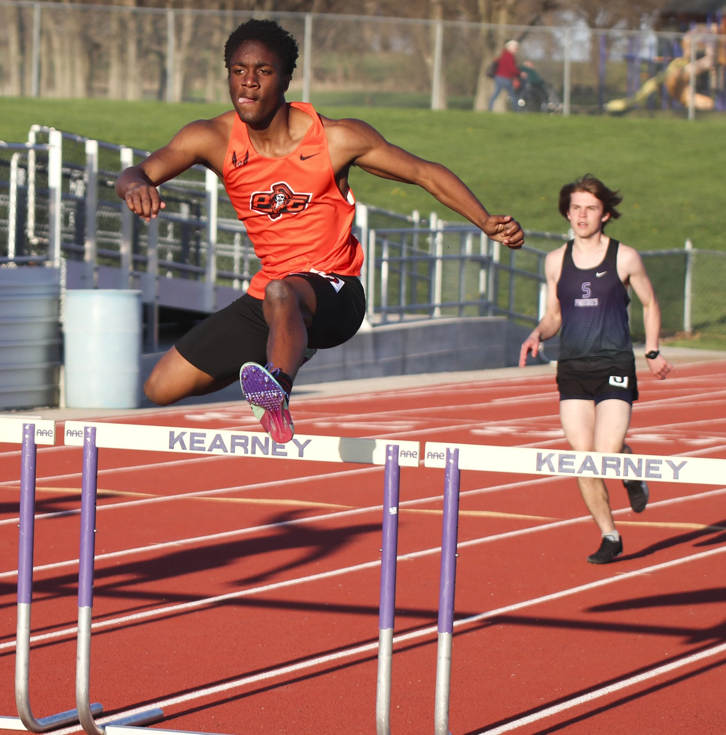 Isaiah Seymour hurdles_2.jpg