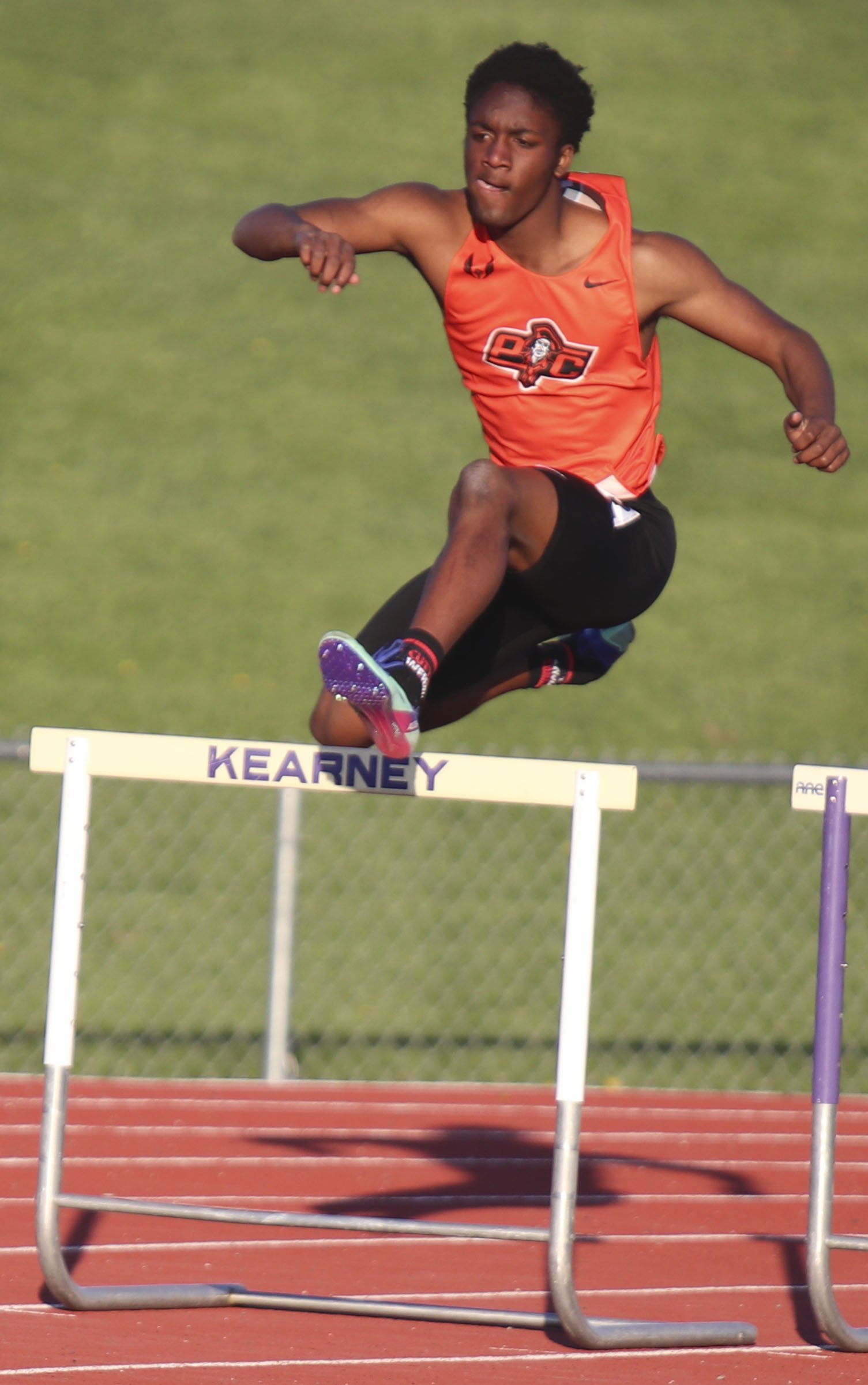 Isaiah Seymour hurdles.jpg