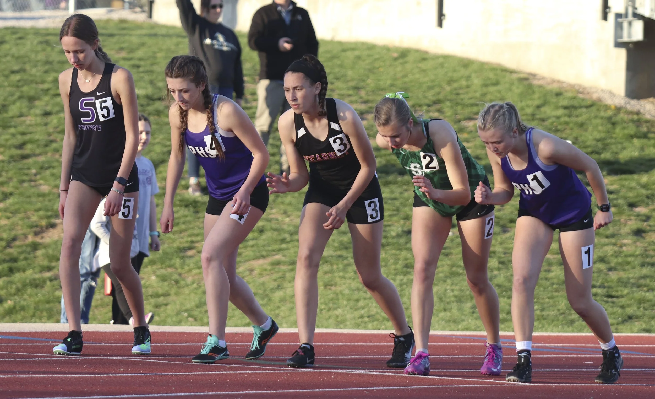 800 girls start.jpg