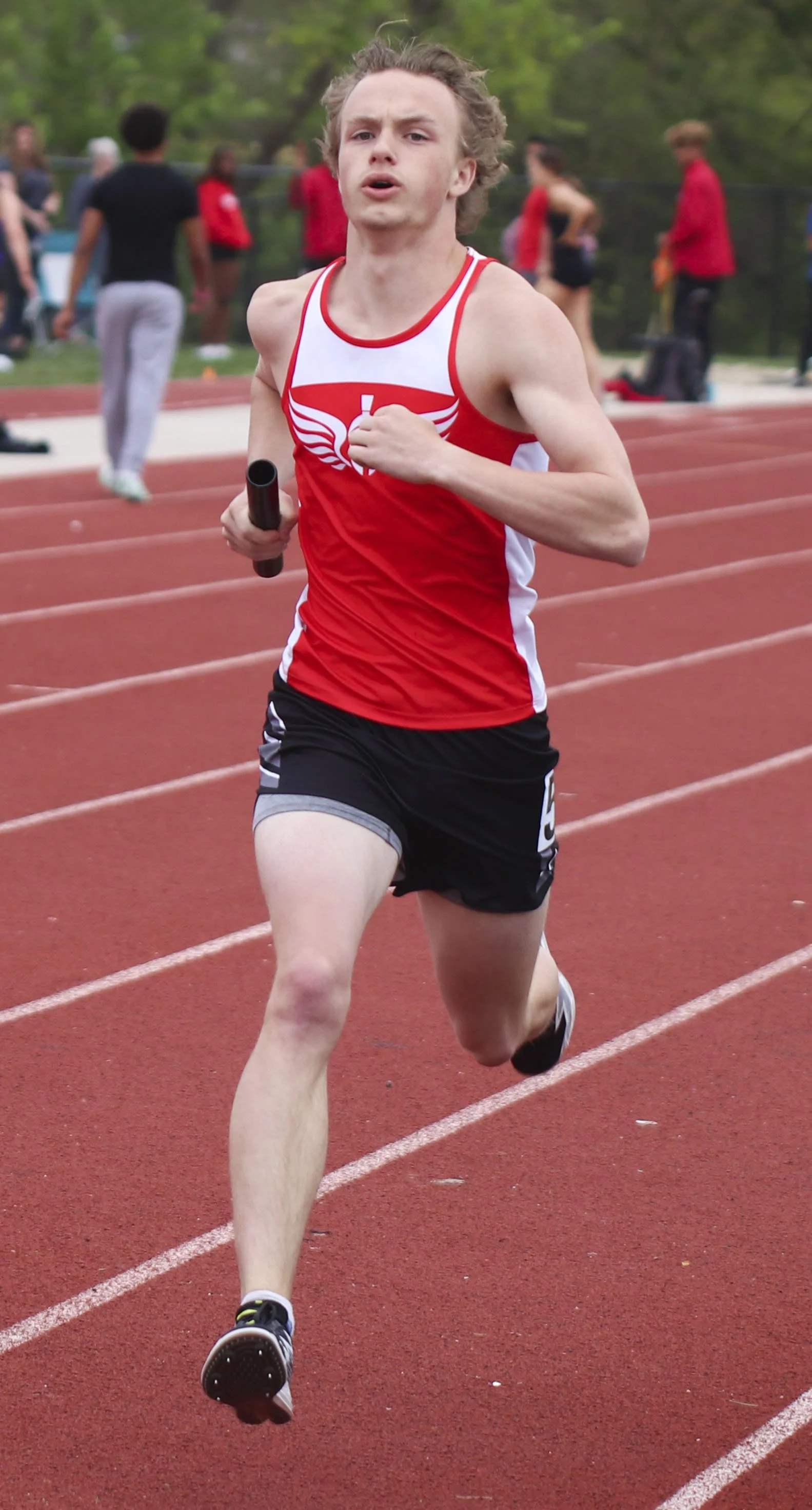 4x800 tristan jennings_1.jpg