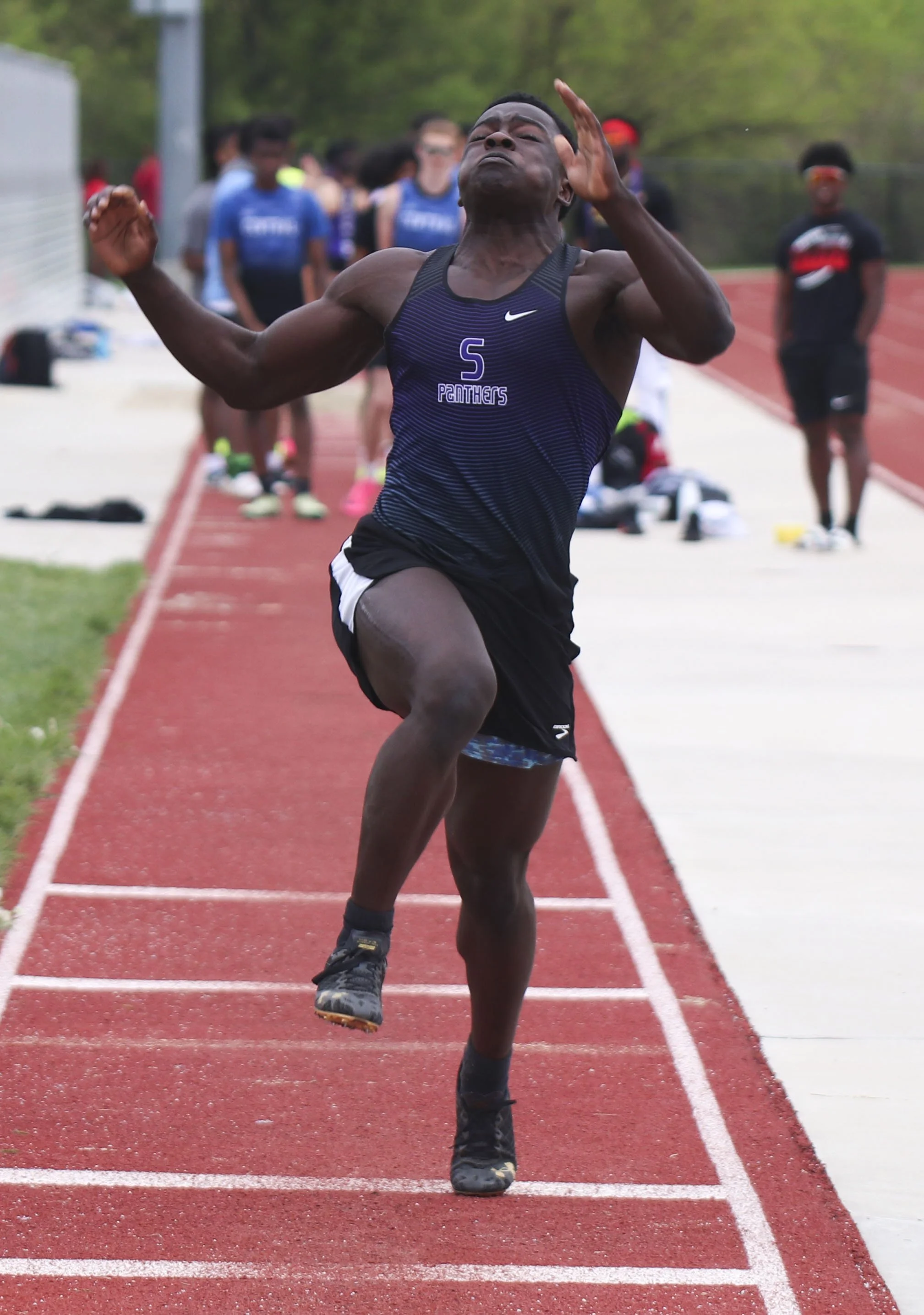 PHS long jump_3.jpg