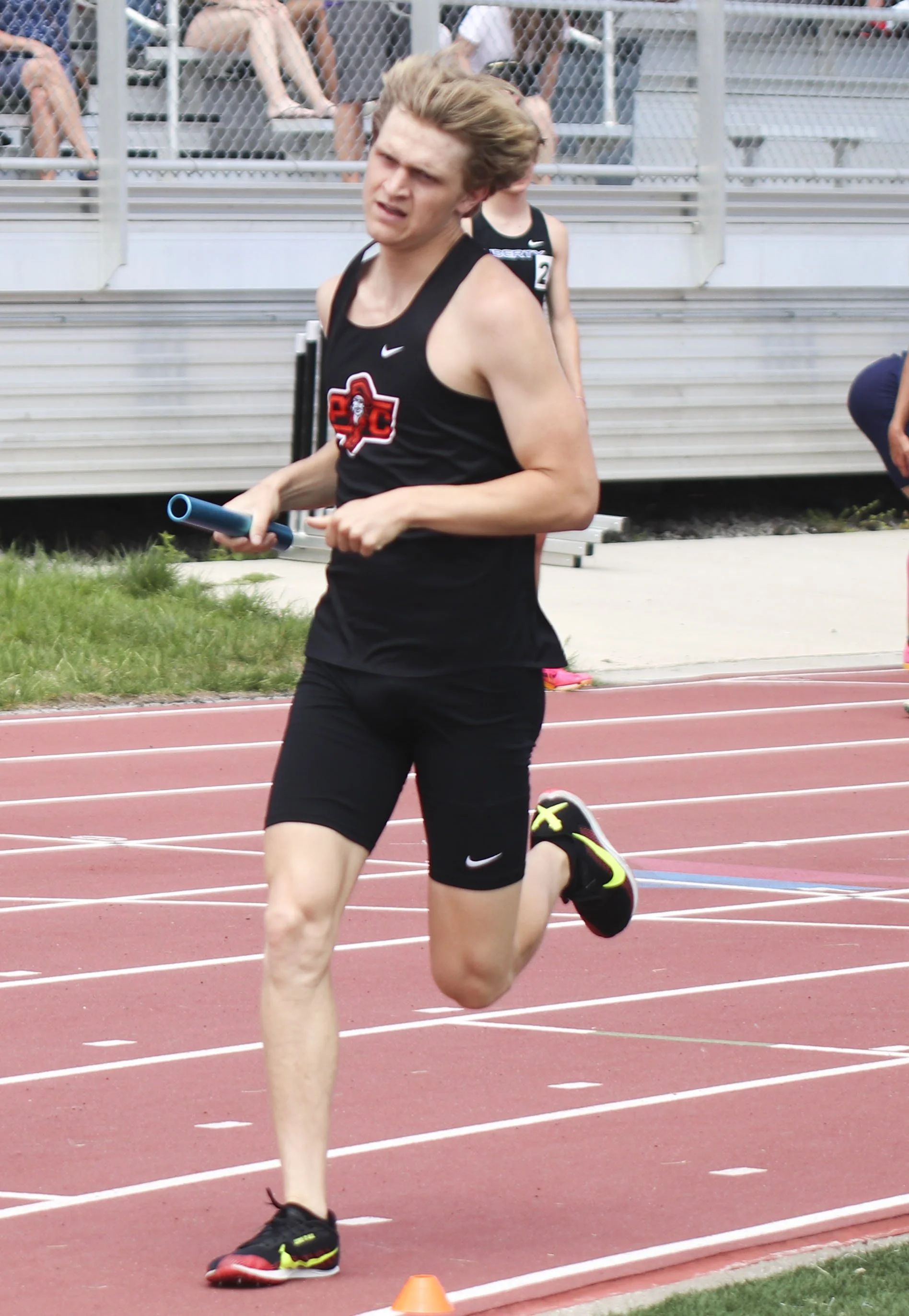 Boys 4x800 second leg PC.jpg
