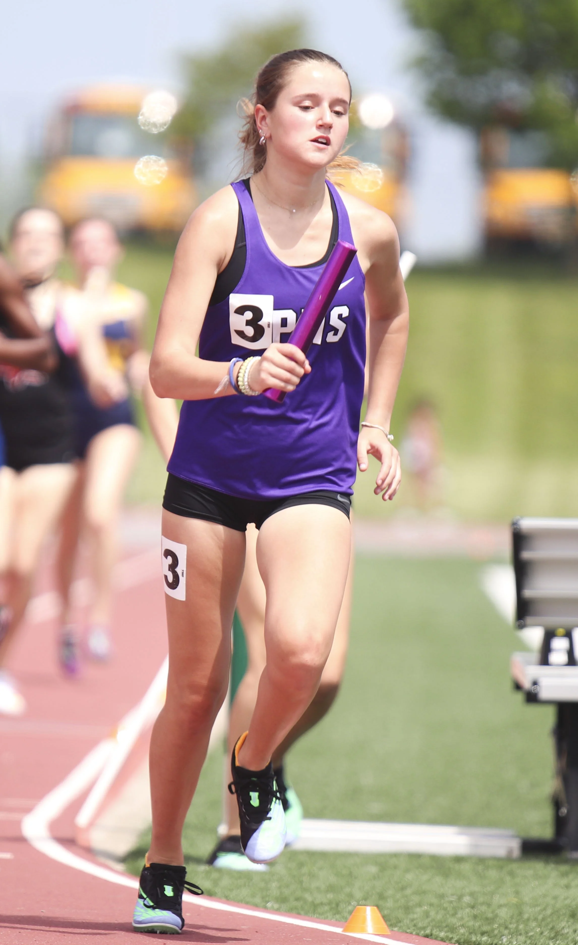 Girls 4x800 Maddie Conklin.jpg