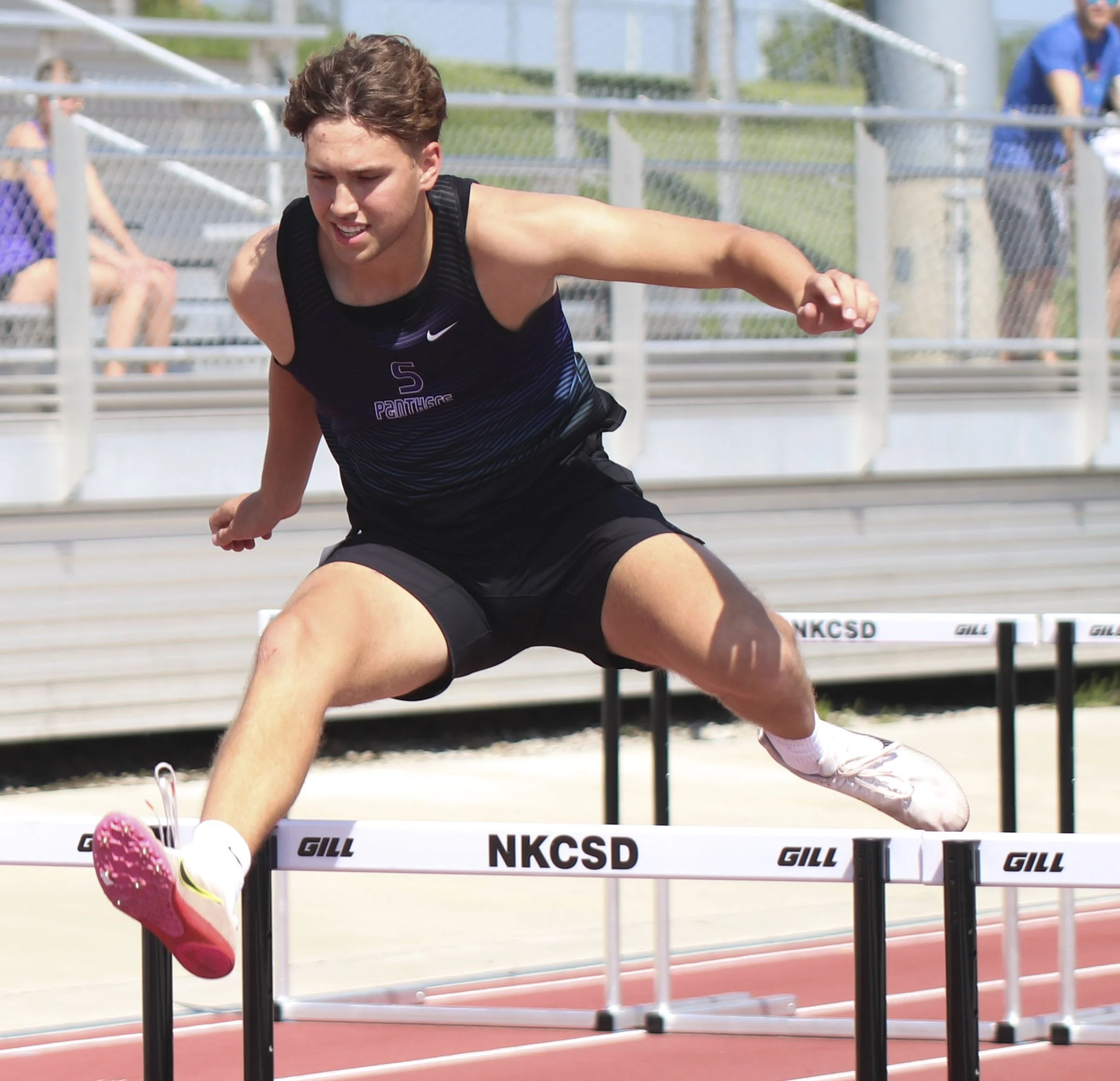 kyle - 110 hurdles.jpg