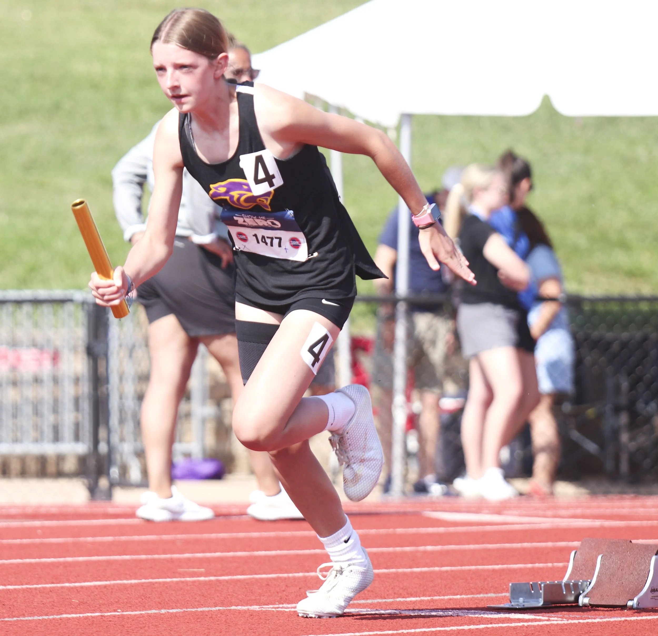 Graci Williams 4x400.jpg