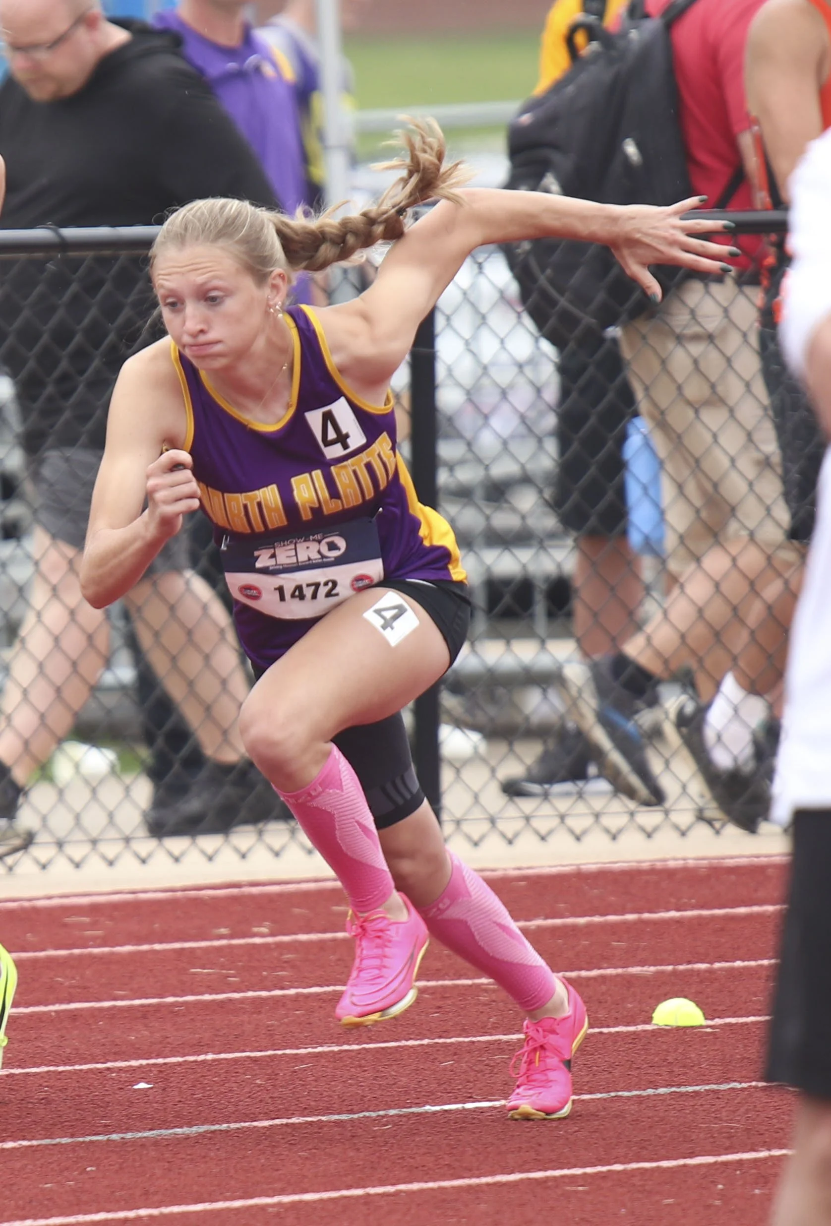 PRELIMS - Olivia Rogers 4x100.jpg