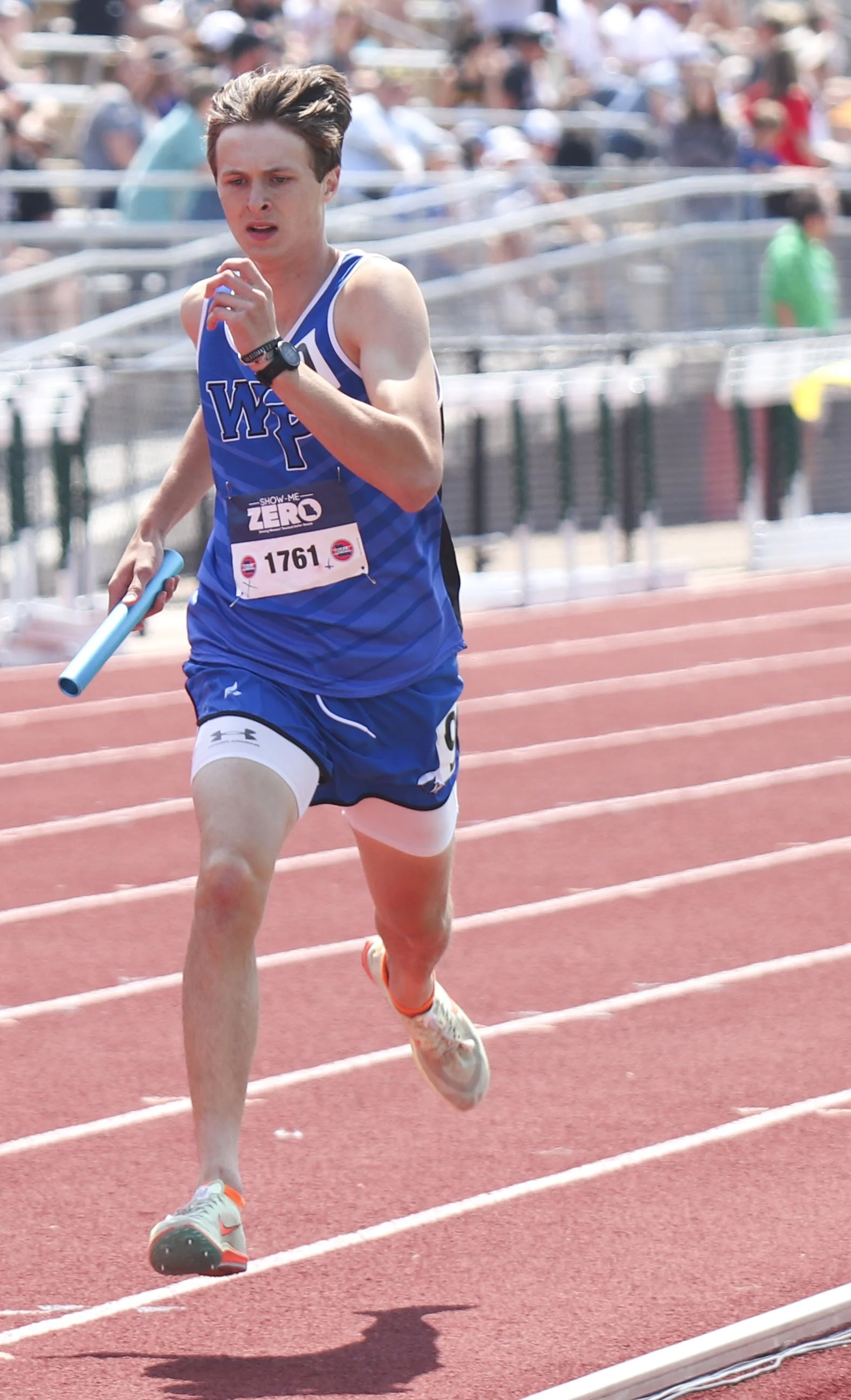 Boys 4x400 -  Charlie.jpg