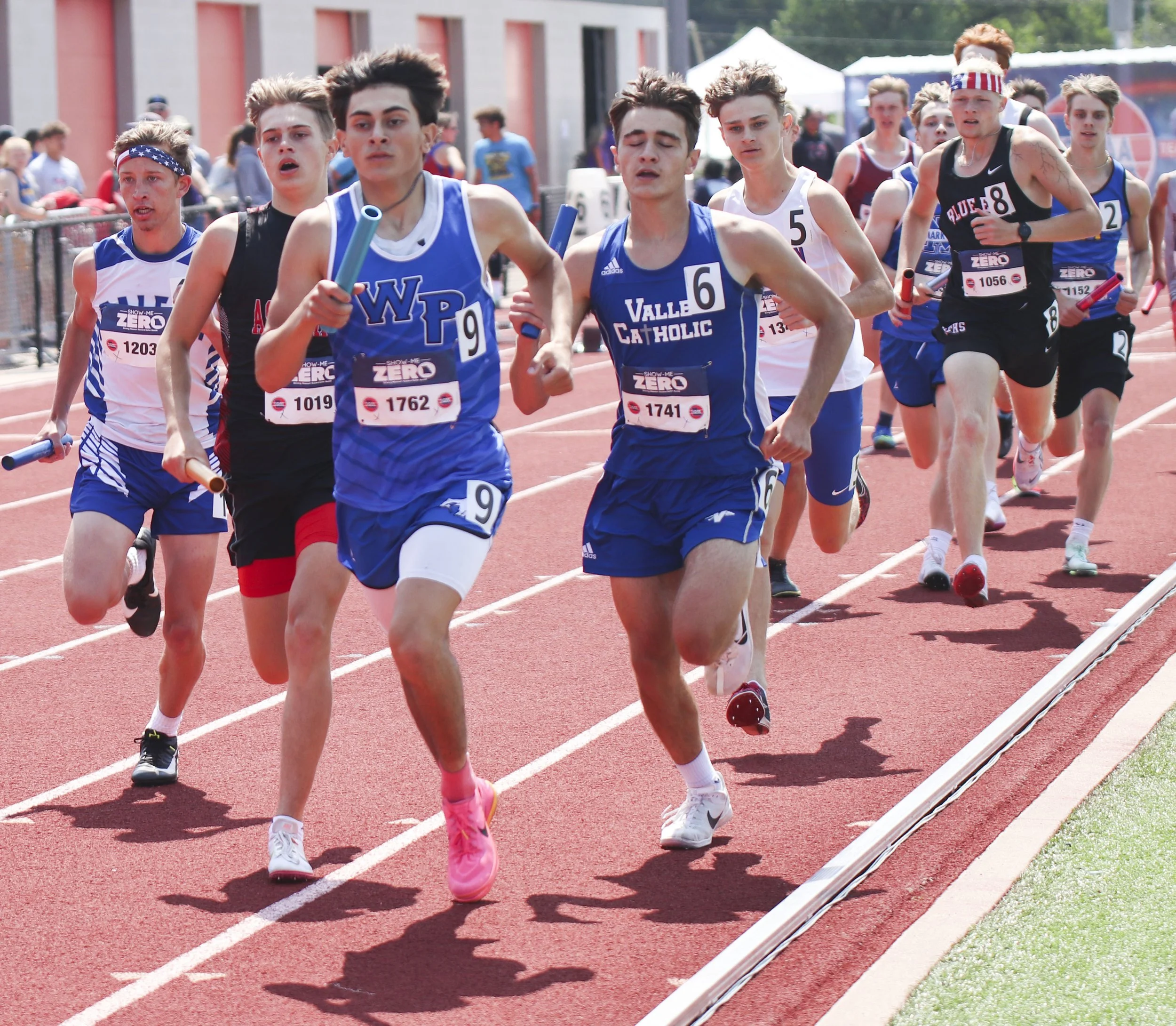 Boys 4x400 - Jonah_1.jpg