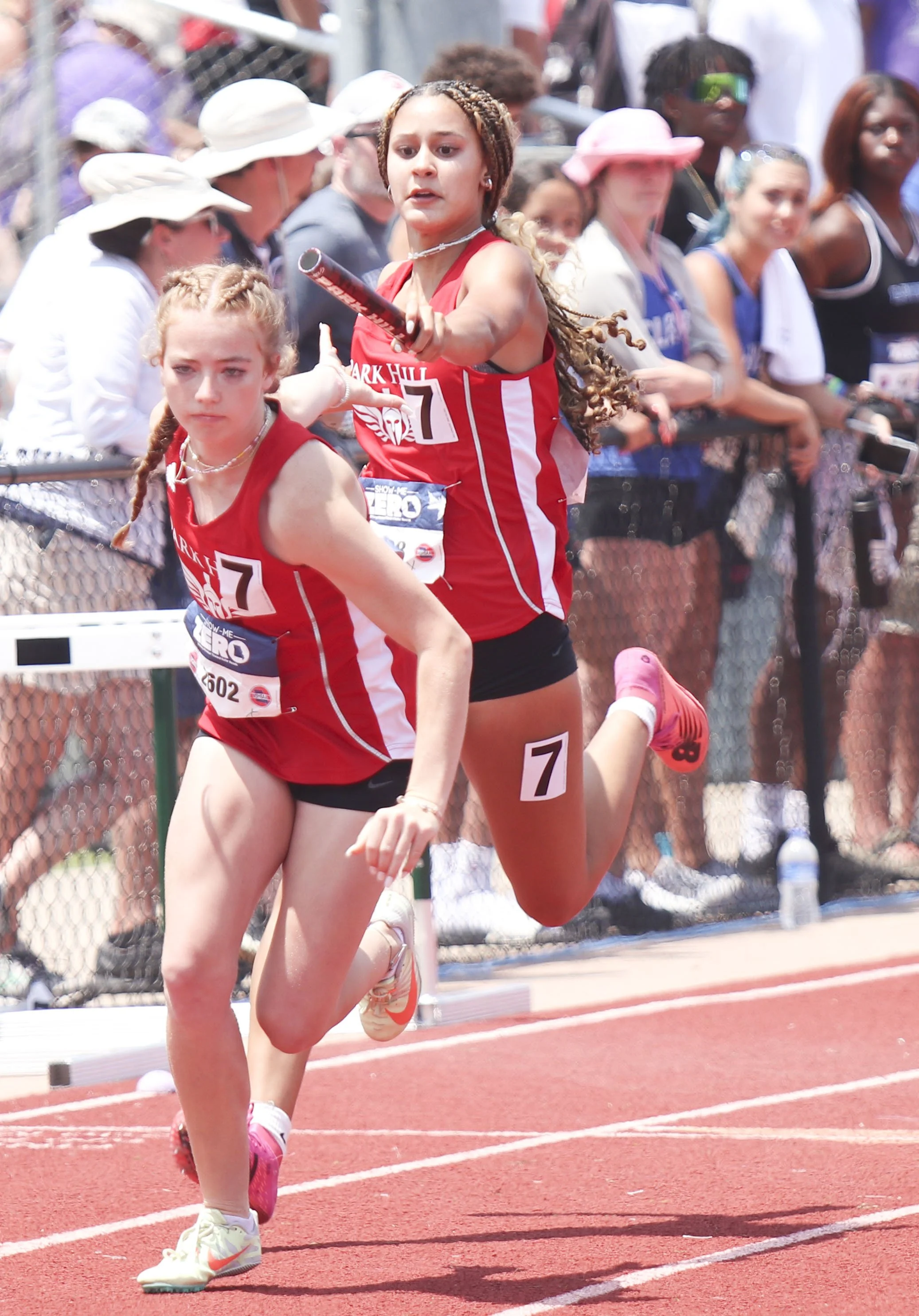 4x100 - 3 Richards to Ball_3.jpg